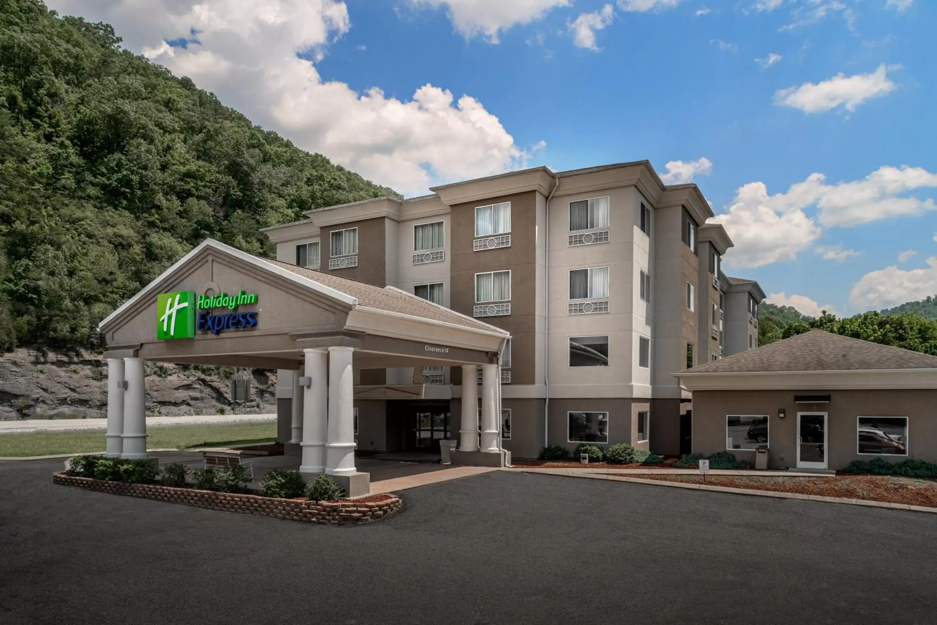 Holiday Inn Express and Suites Pikeville by IHG Holiday Inn Express and Suites Pikeville by IHG
