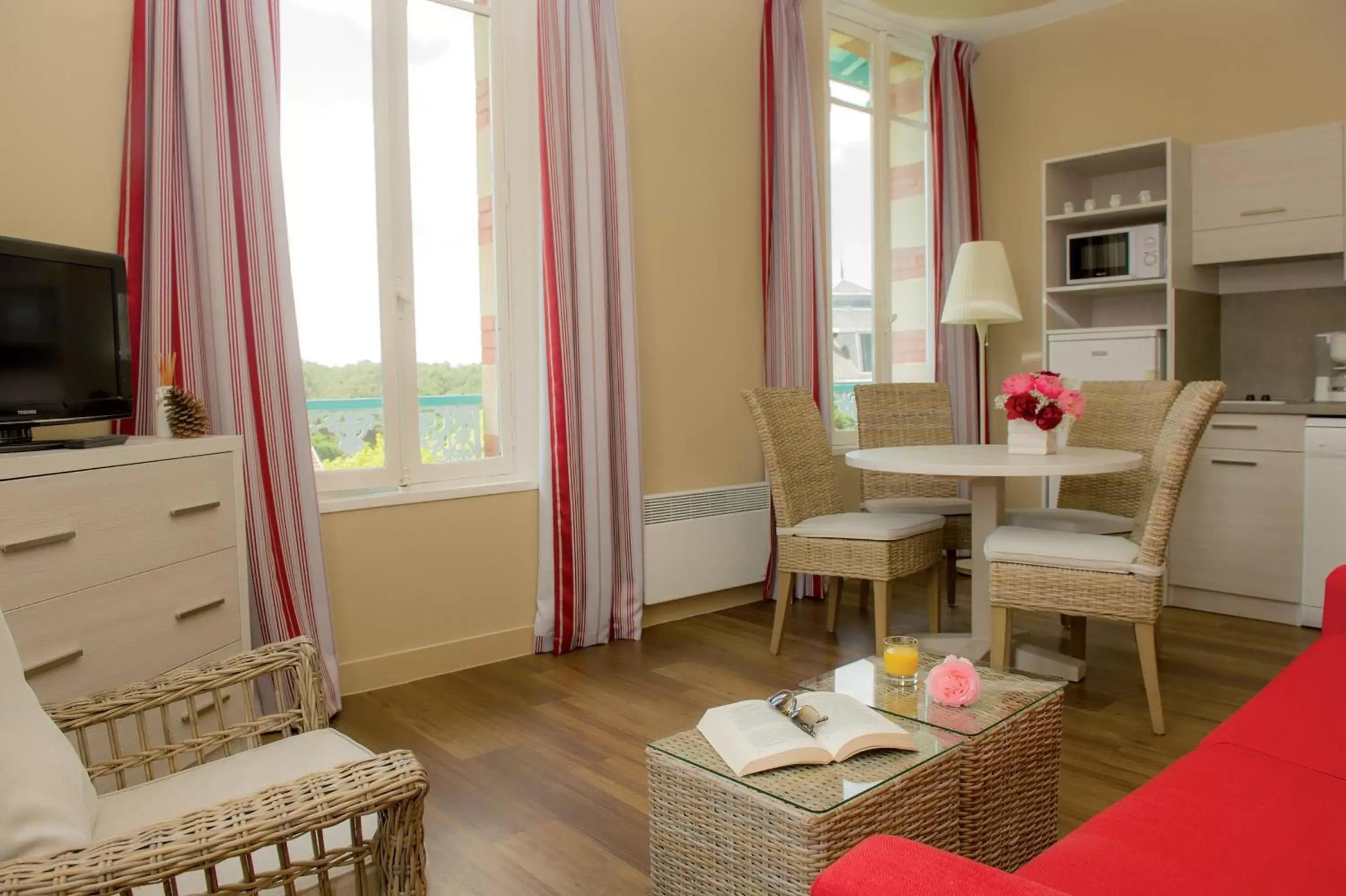 Résidence de Tourisme Vacances Bleues Villa Regina Résidence de Tourisme Vacances Bleues Villa Regina