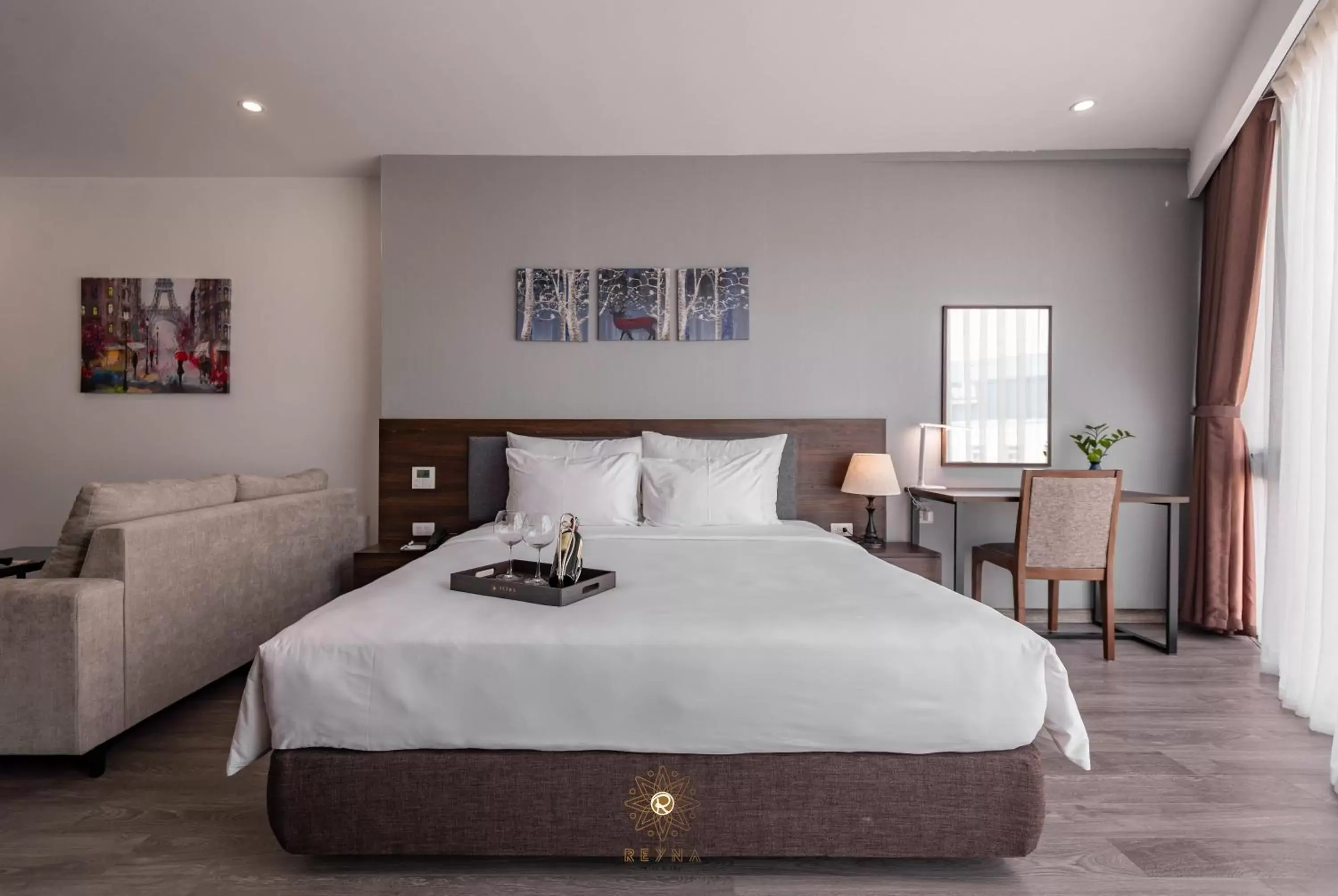 Studio in Reyna Hotel Hanoi & Spa Studio in Reyna Hotel Hanoi & Spa