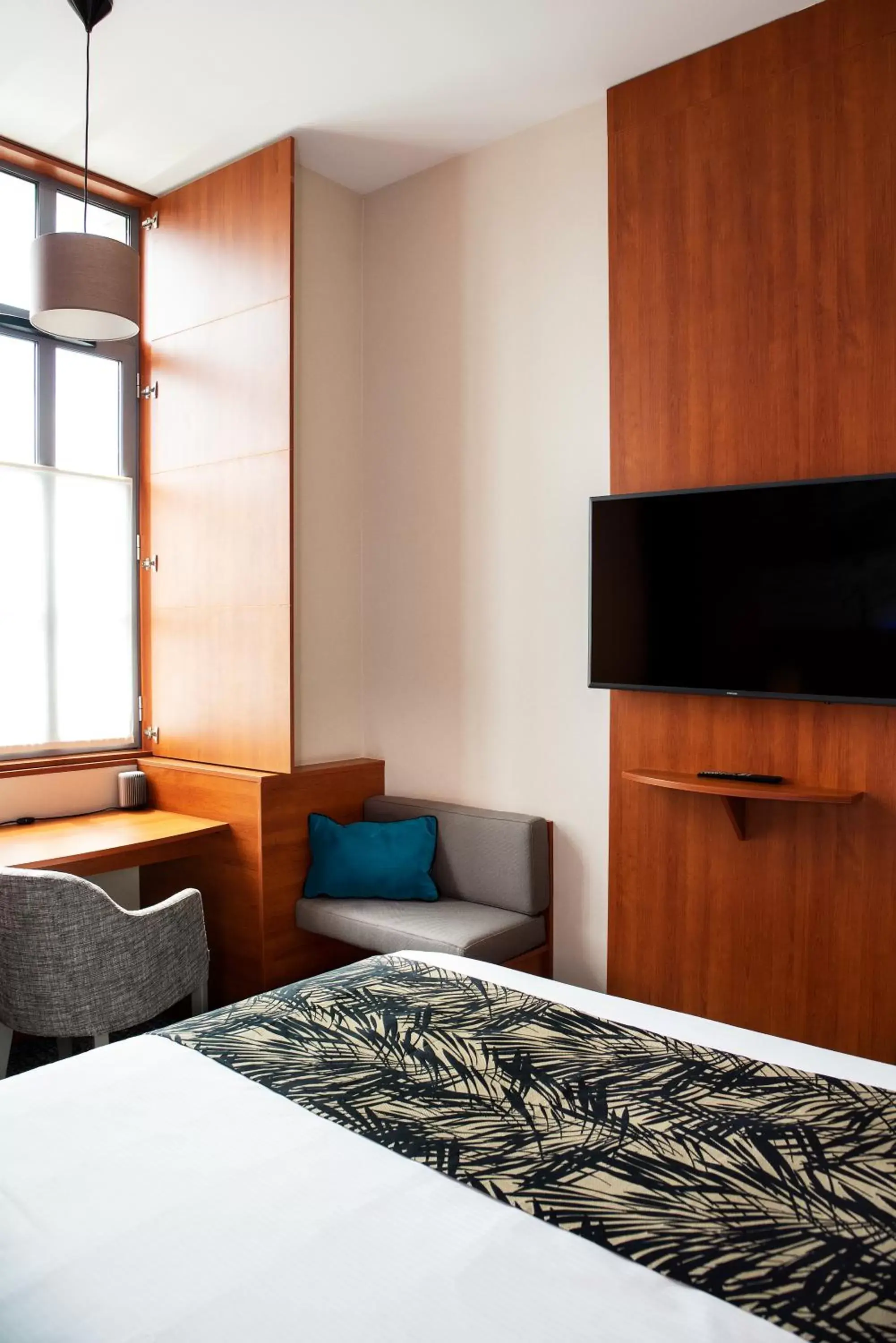 Standard Single Room in Best Western Plus Hôtel Colbert Standard Single Room in Best Western Plus Hôtel Colbert