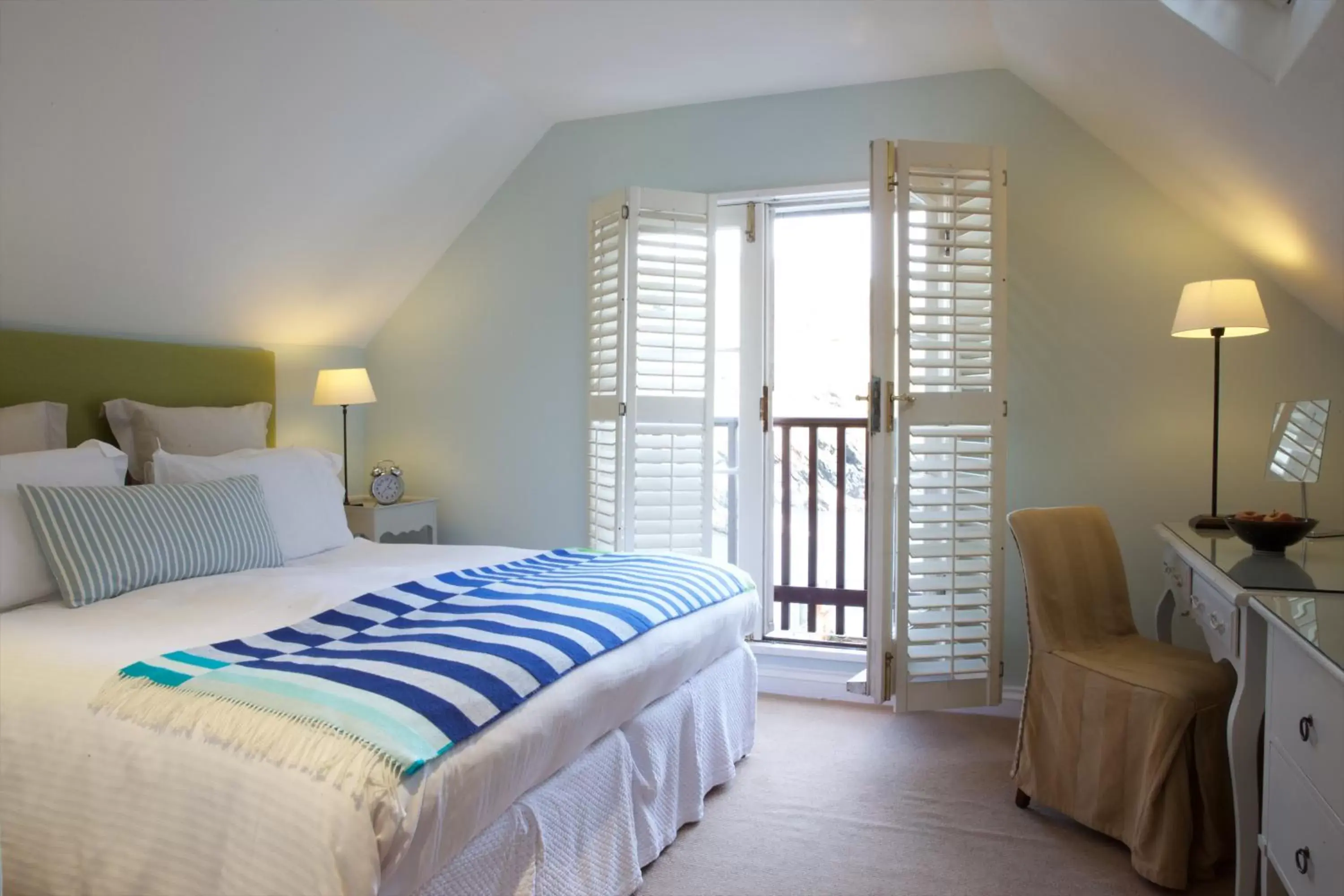 Deluxe Double Room with Sea View in Lugger Hotel ‘A Bespoke Hotel’ Deluxe Double Room with Sea View in Lugger Hotel ‘A Bespoke Hotel’