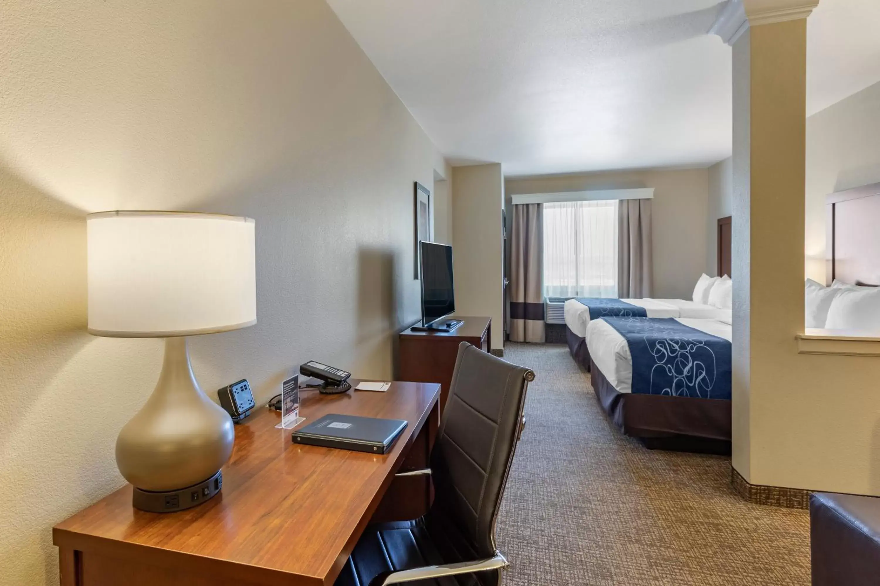 Queen Suite with Two Queen Beds and Sofa Bed - Non-Smoking in Comfort Suites Near Denver Downtown Queen Suite with Two Queen Beds and Sofa Bed - Non-Smoking in Comfort Suites Near Denver Downtown