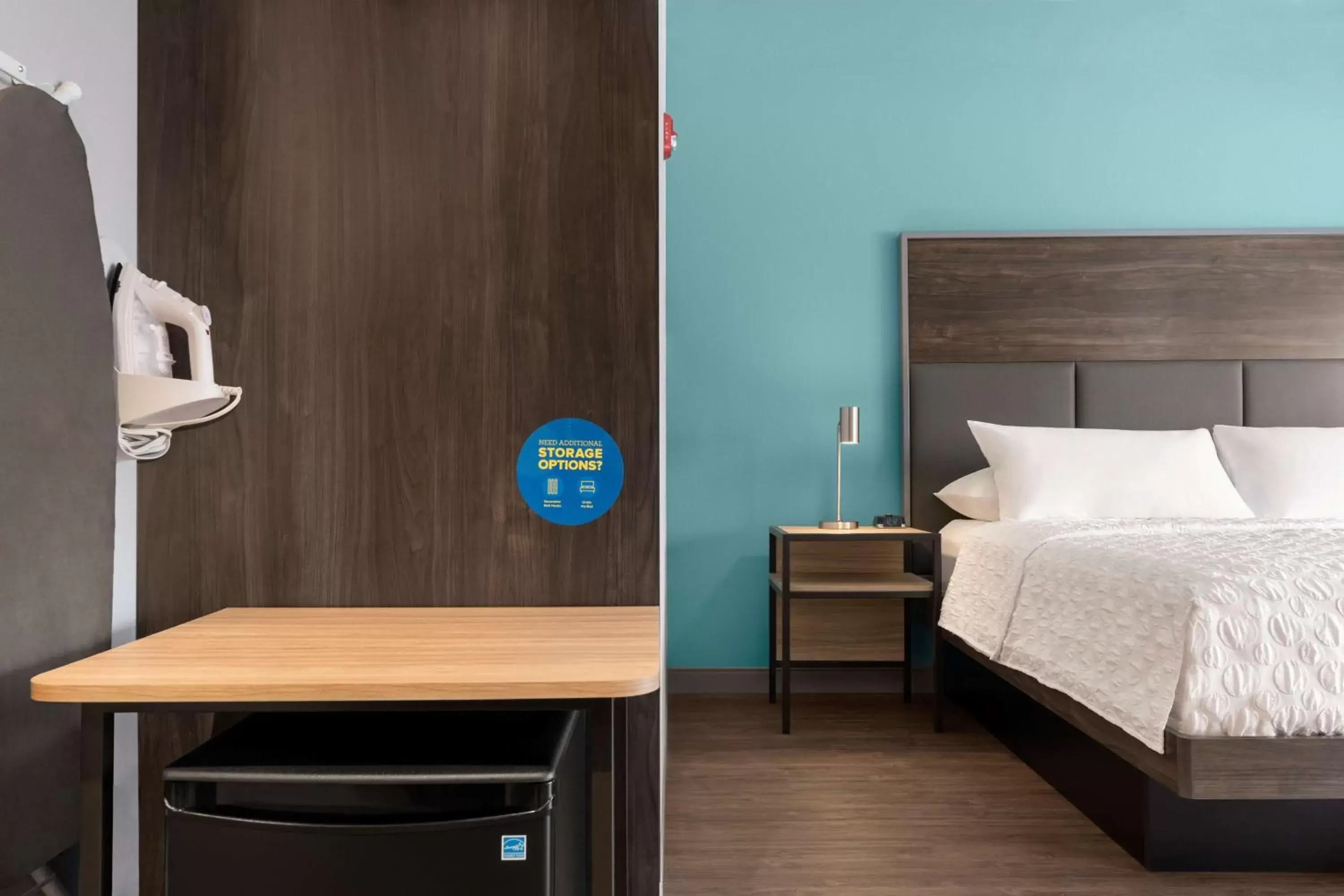 King Room with Roll-In Shower - Mobility and Hearing Access in Tru By Hilton Albany Airport, Ny King Room with Roll-In Shower - Mobility and Hearing Access in Tru By Hilton Albany Airport, Ny