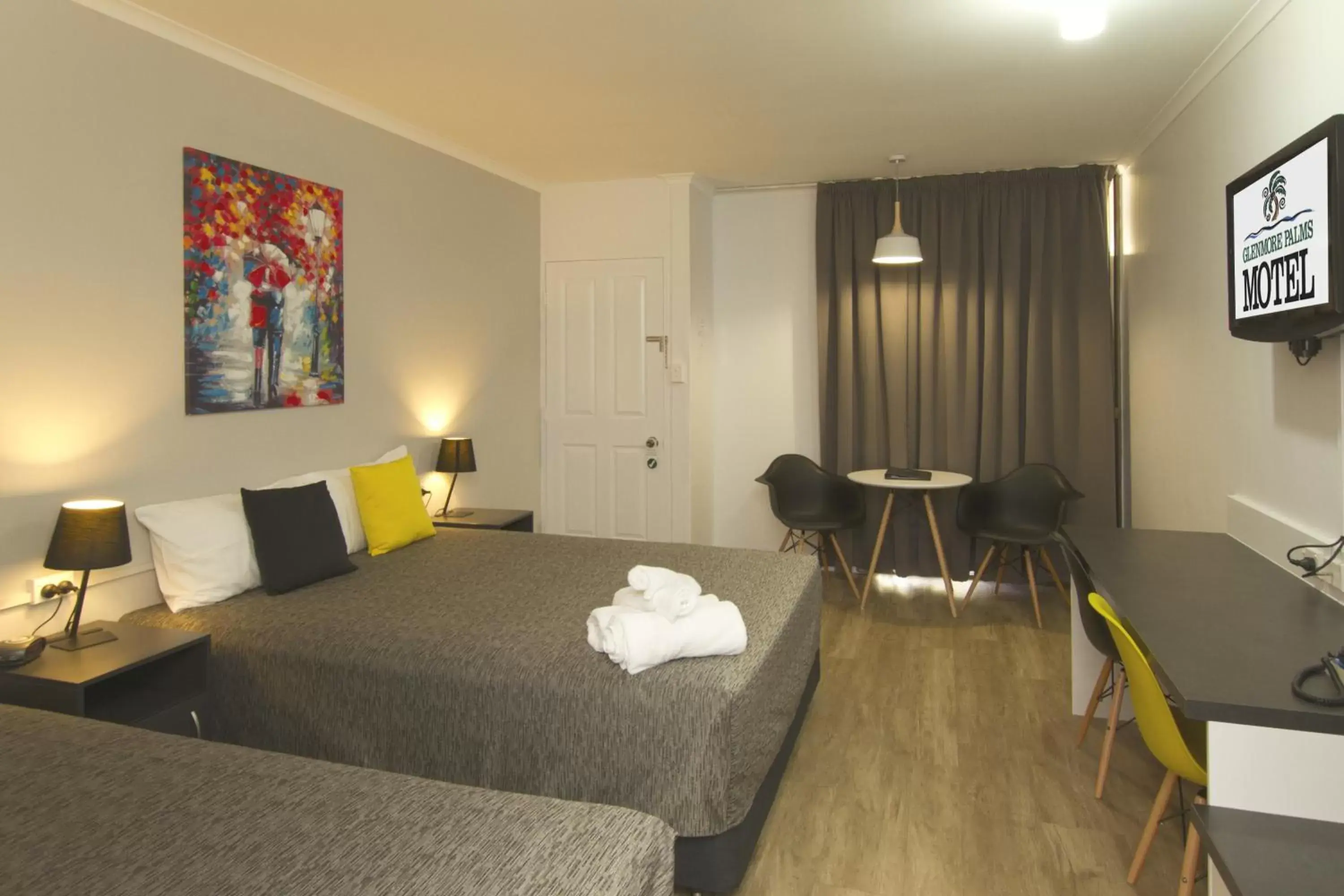 Twin Room in Glenmore Palms Motel Twin Room in Glenmore Palms Motel