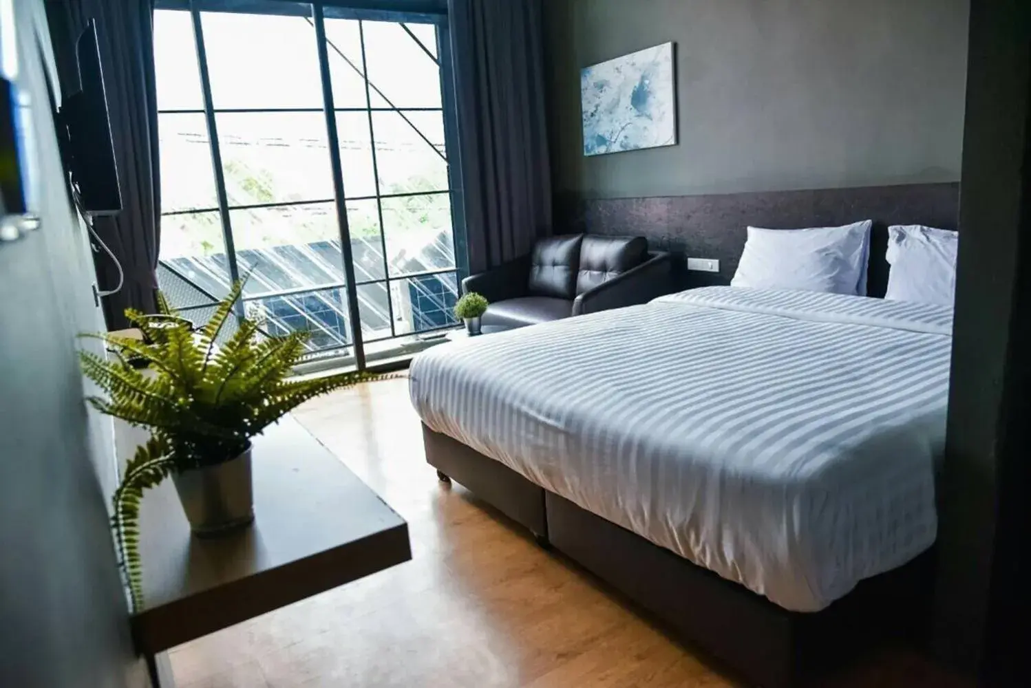 Deluxe Double or Twin Room in The Arbern Hotel x Bistro - SHA Extra Plus Deluxe Double or Twin Room in The Arbern Hotel x Bistro - SHA Extra Plus