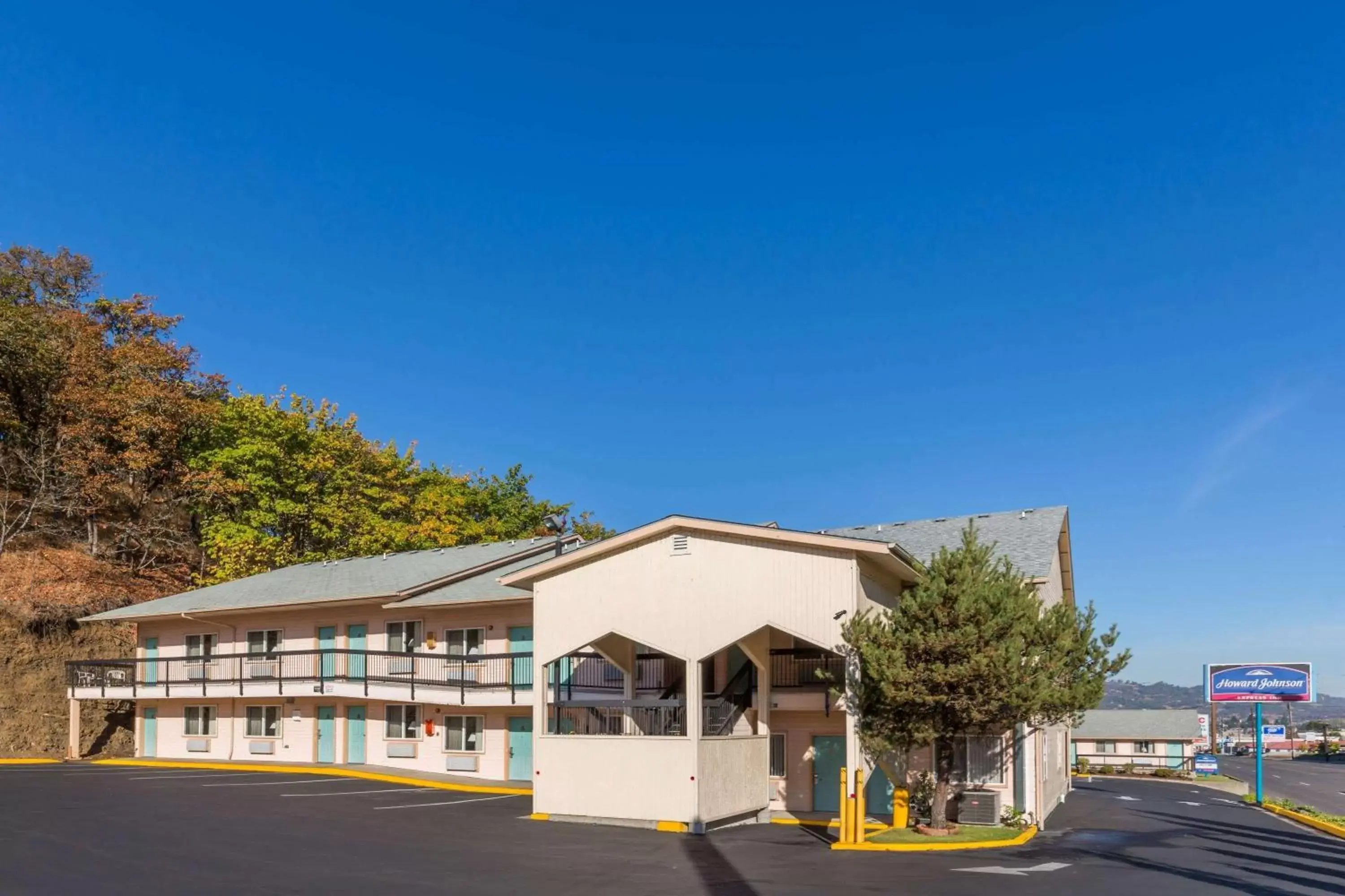 Howard Johnson by Wyndham Roseburg Howard Johnson by Wyndham Roseburg