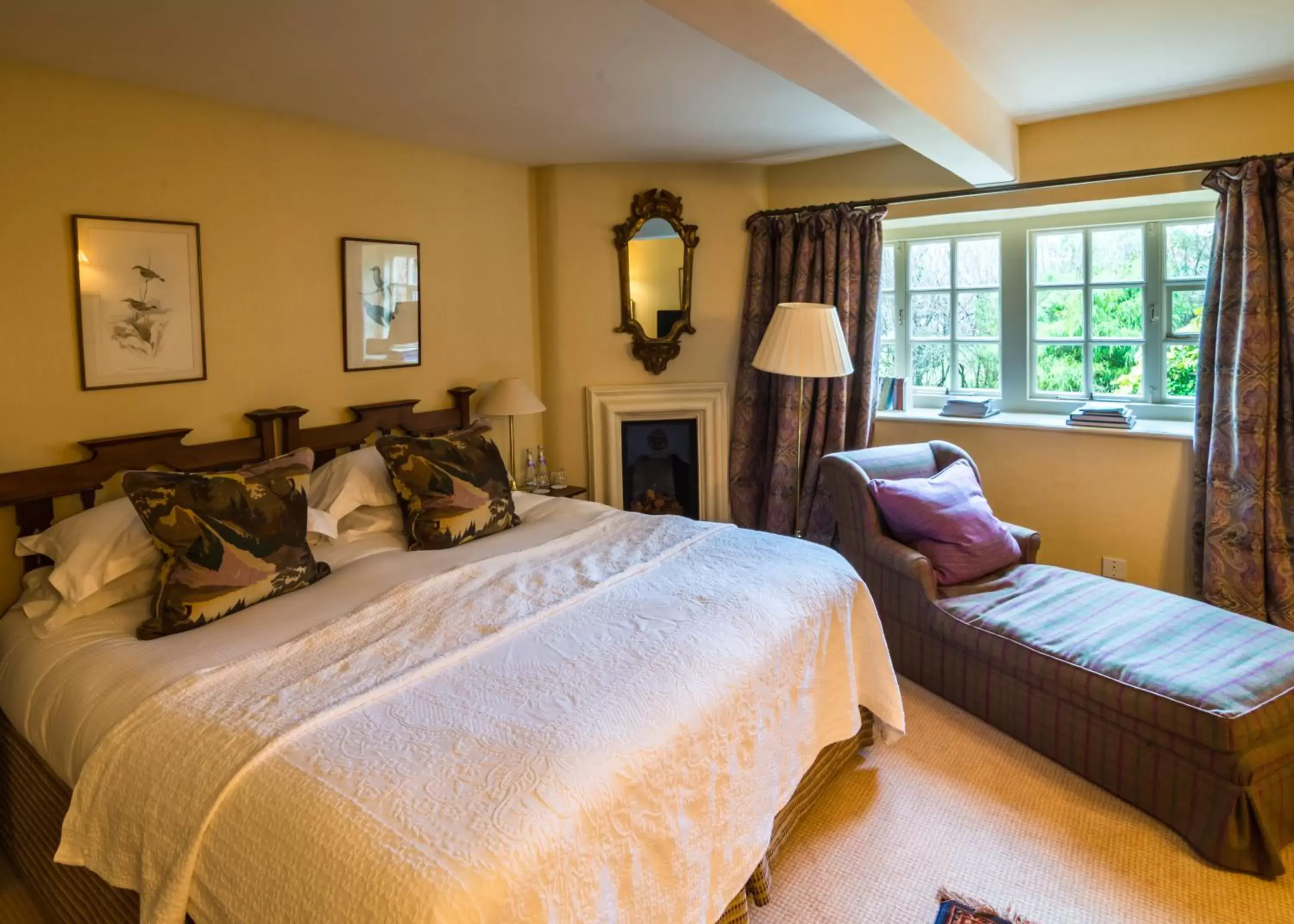 Large Cottage Double Room in Greywalls Hotel & Chez Roux Large Cottage Double Room in Greywalls Hotel & Chez Roux