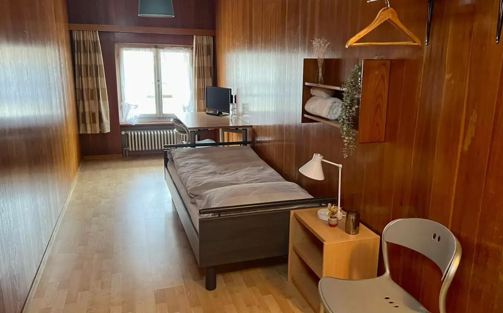 Single Room with Shared Shower and Toilet - single occupancy in Hotel Jäger Single Room with Shared Shower and Toilet - single occupancy in Hotel Jäger