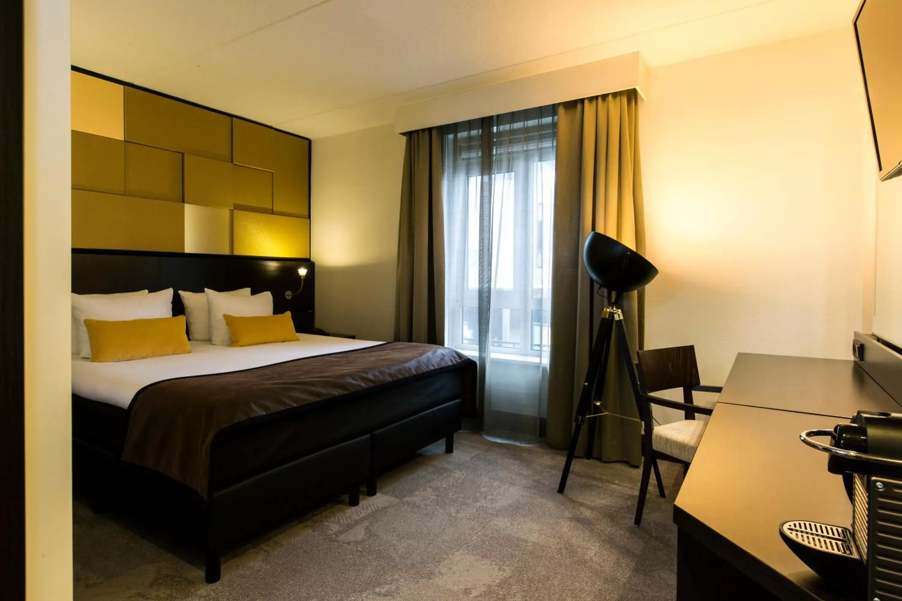 Standard Room in Oranje Hotel Leeuwarden Standard Room in Oranje Hotel Leeuwarden