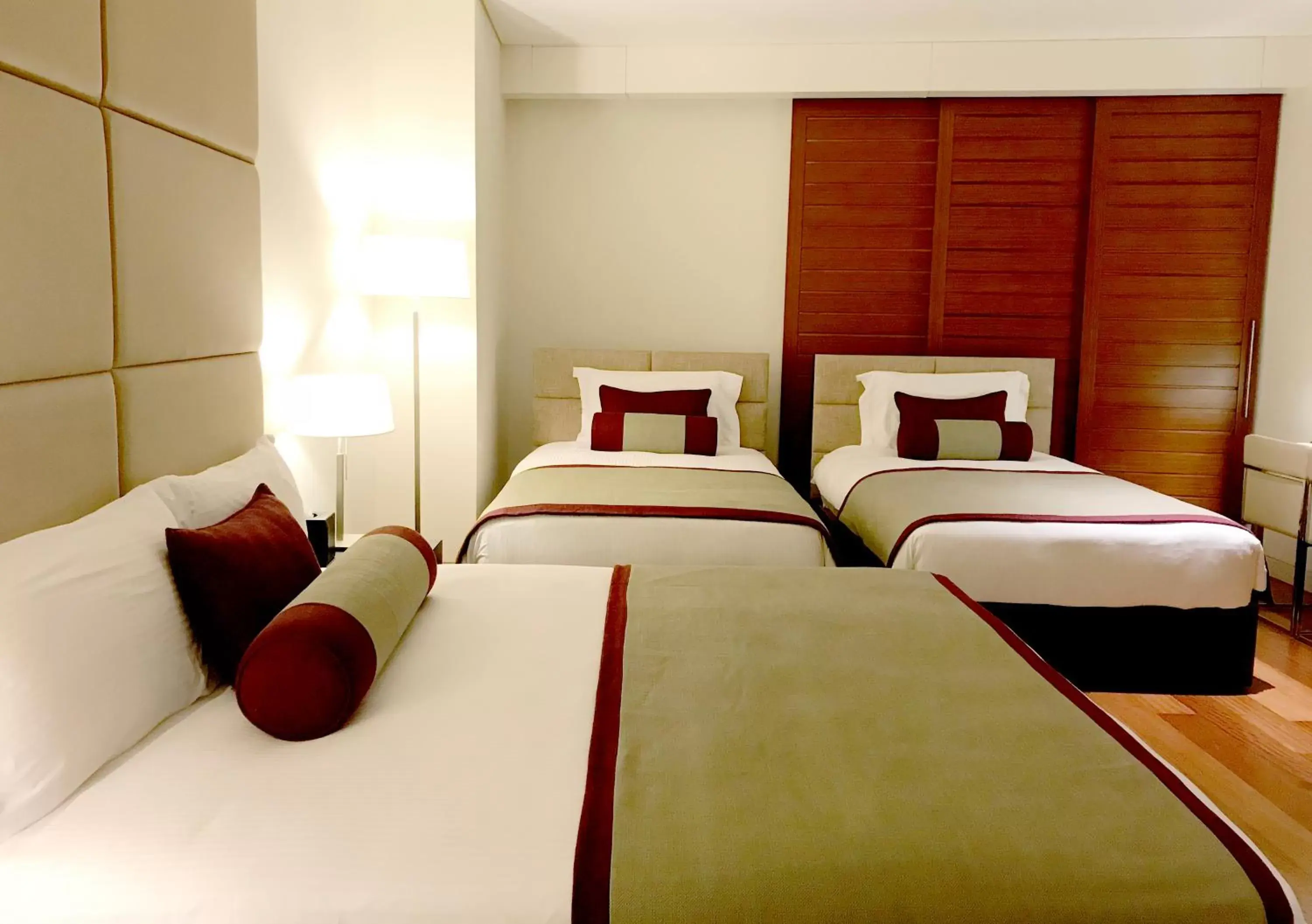 Quadruple Room in Oryx Airport Hotel -Transit Only Quadruple Room in Oryx Airport Hotel -Transit Only
