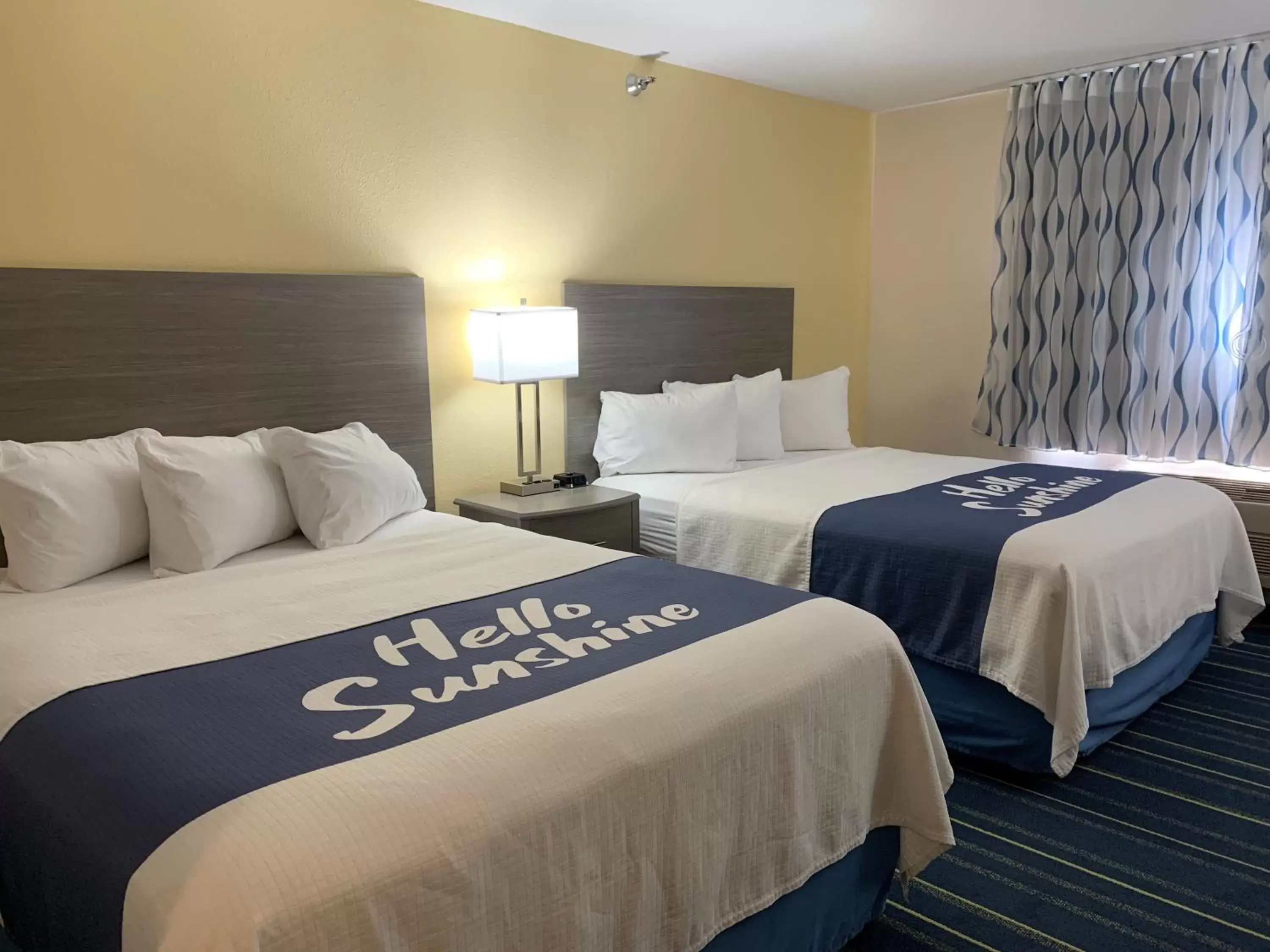 Queen Room with Two Queen Beds and Roll-in Shower - Mobility Accessible/Non-Smoking in Days Inn by Wyndham Hinckley Queen Room with Two Queen Beds and Roll-in Shower - Mobility Accessible/Non-Smoking in Days Inn by Wyndham Hinckley
