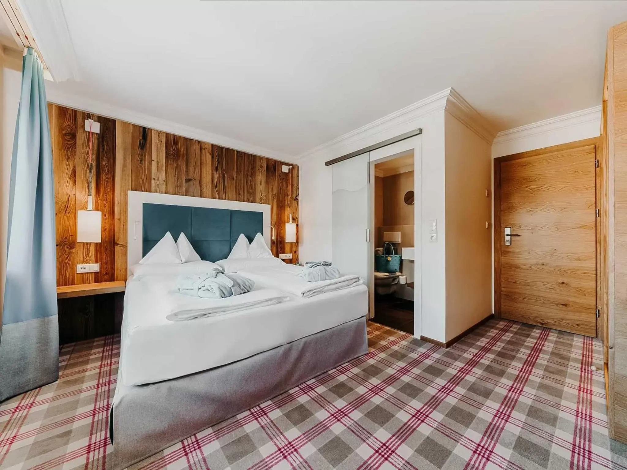 Budget Double Room - single occupancy in Sendlhofer's Budget Double Room - single occupancy in Sendlhofer's