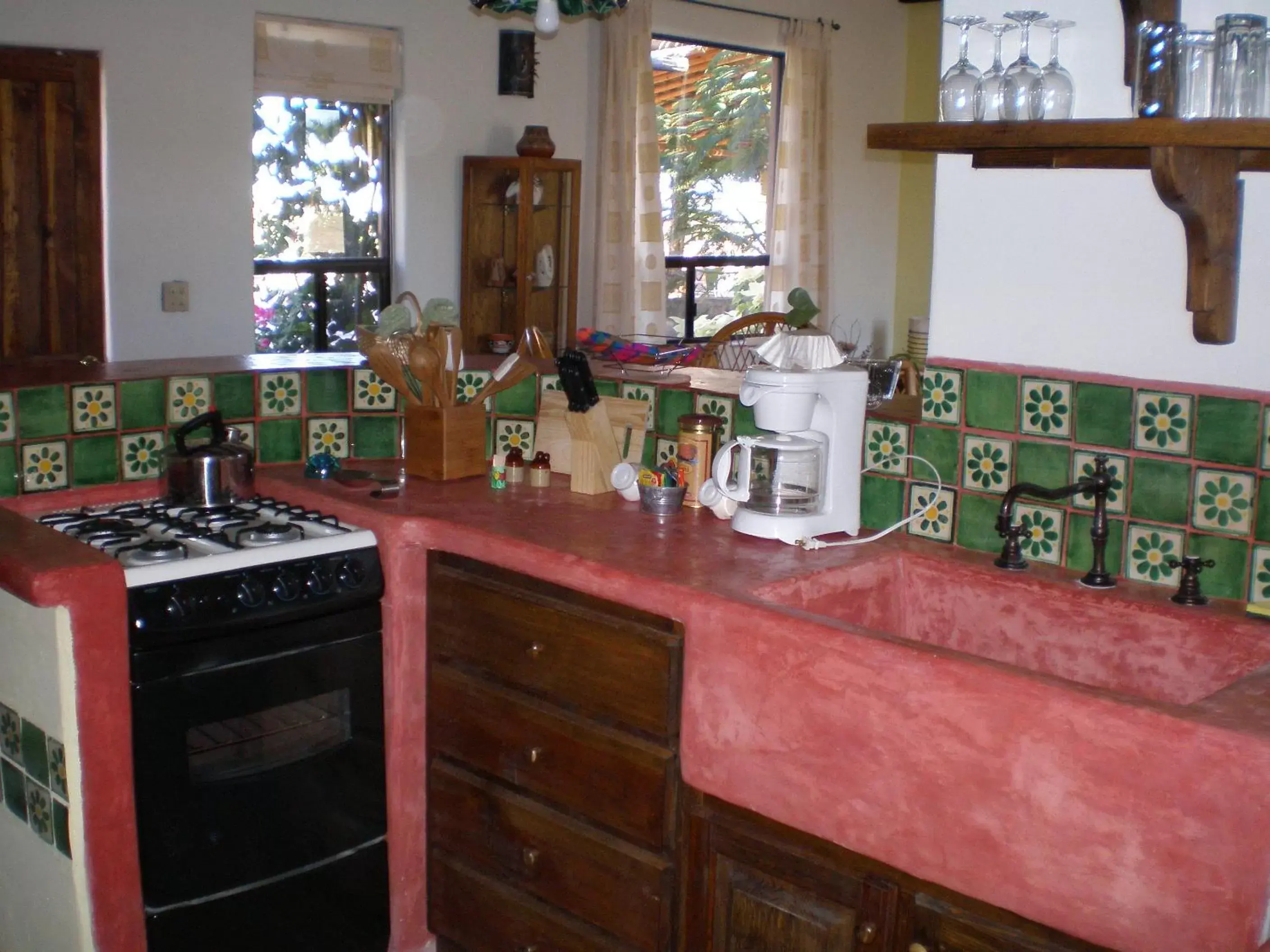 Family House in Serendipity Family House in Serendipity