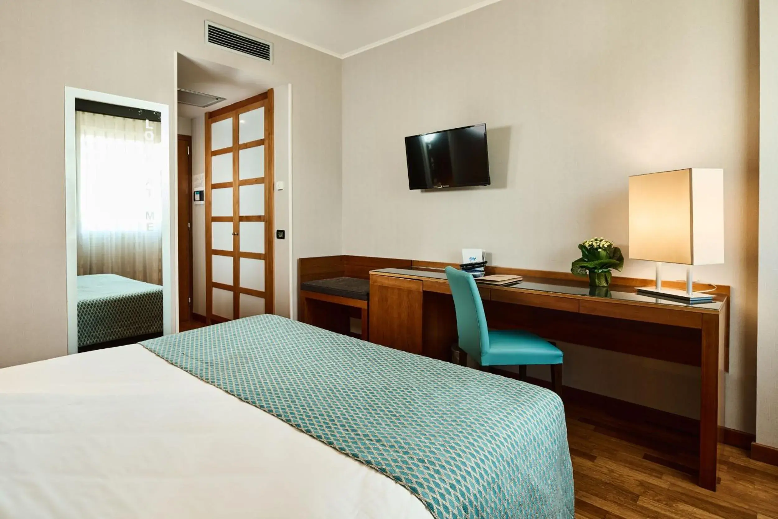 Standard Double or Twin Room in Hotel Da Vinci Standard Double or Twin Room in Hotel Da Vinci