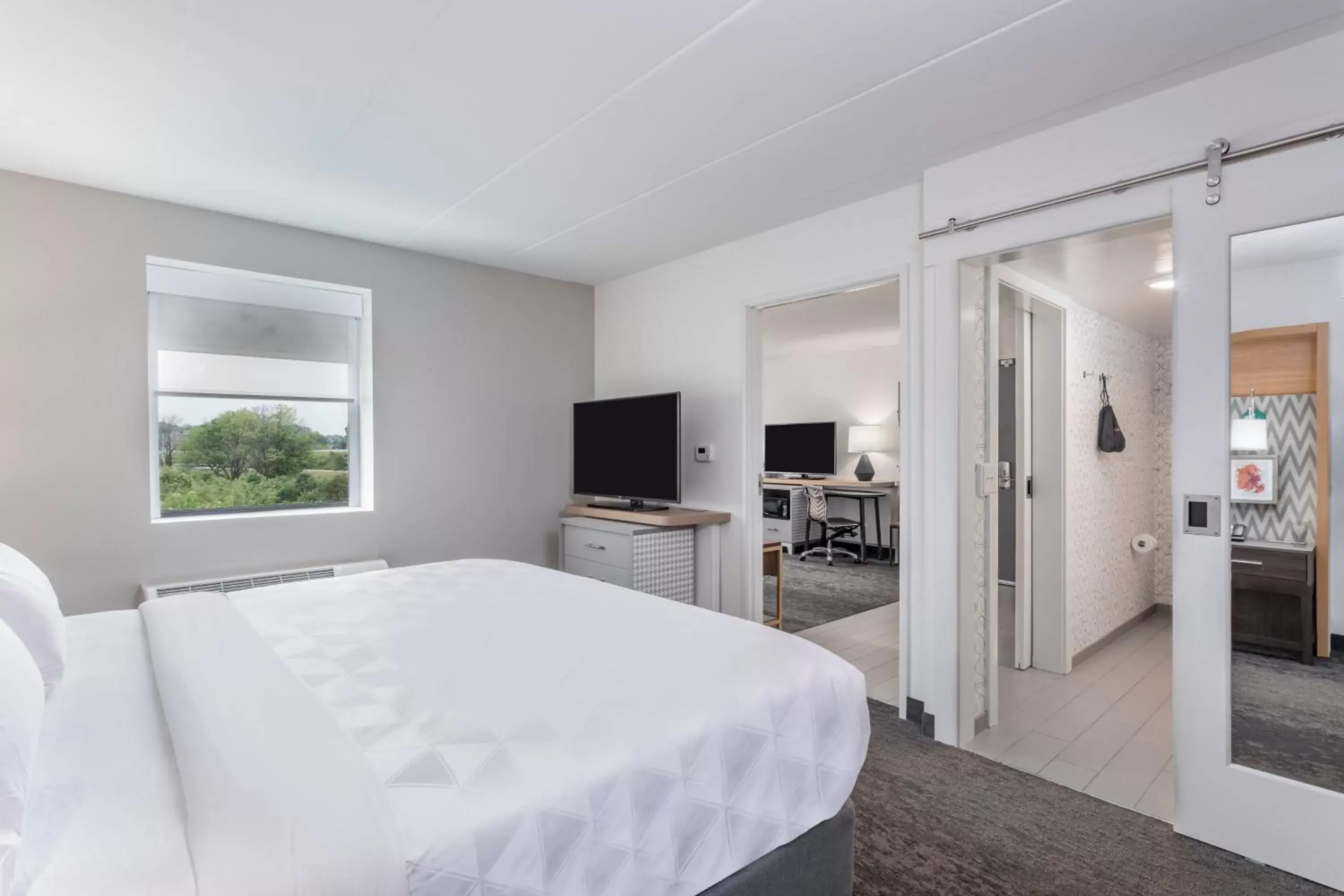 Suite - Hearing Accessible - Non-Smoking in Holiday Inn - Columbus by IHG Suite - Hearing Accessible - Non-Smoking in Holiday Inn - Columbus by IHG