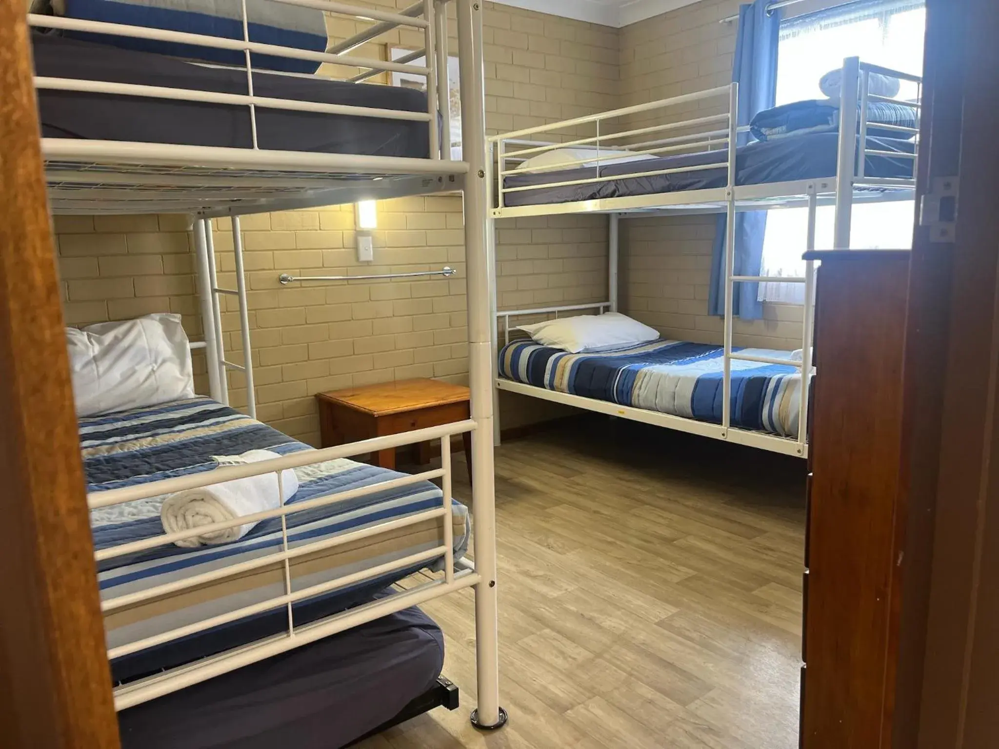 Two-Bedroom Family Chalet in Emu Beach Chalets Two-Bedroom Family Chalet in Emu Beach Chalets