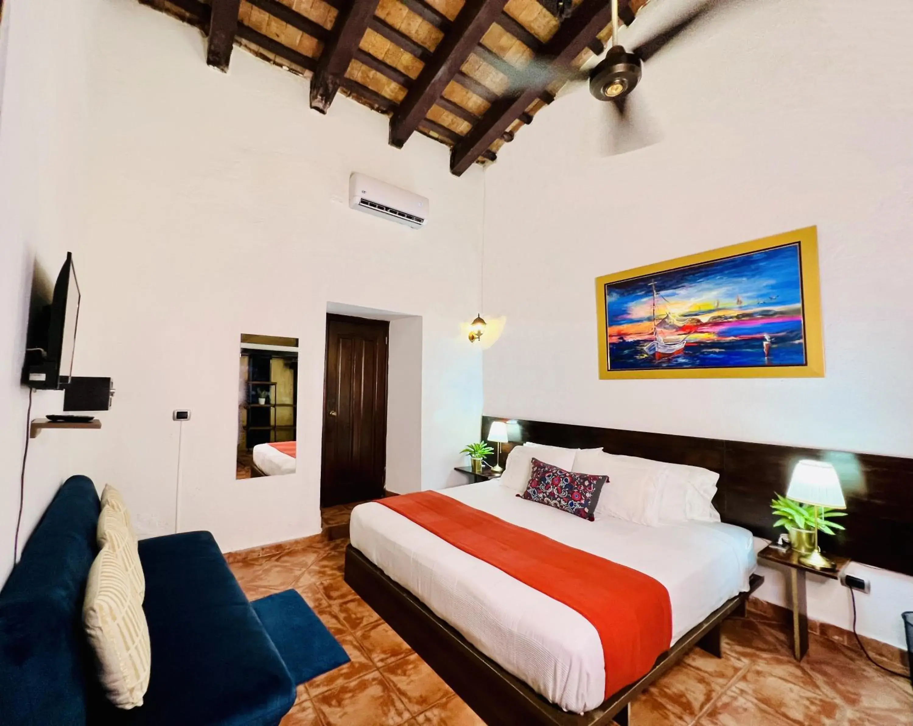 Junior Suite in Suite Colonial by Cristi Junior Suite in Suite Colonial by Cristi