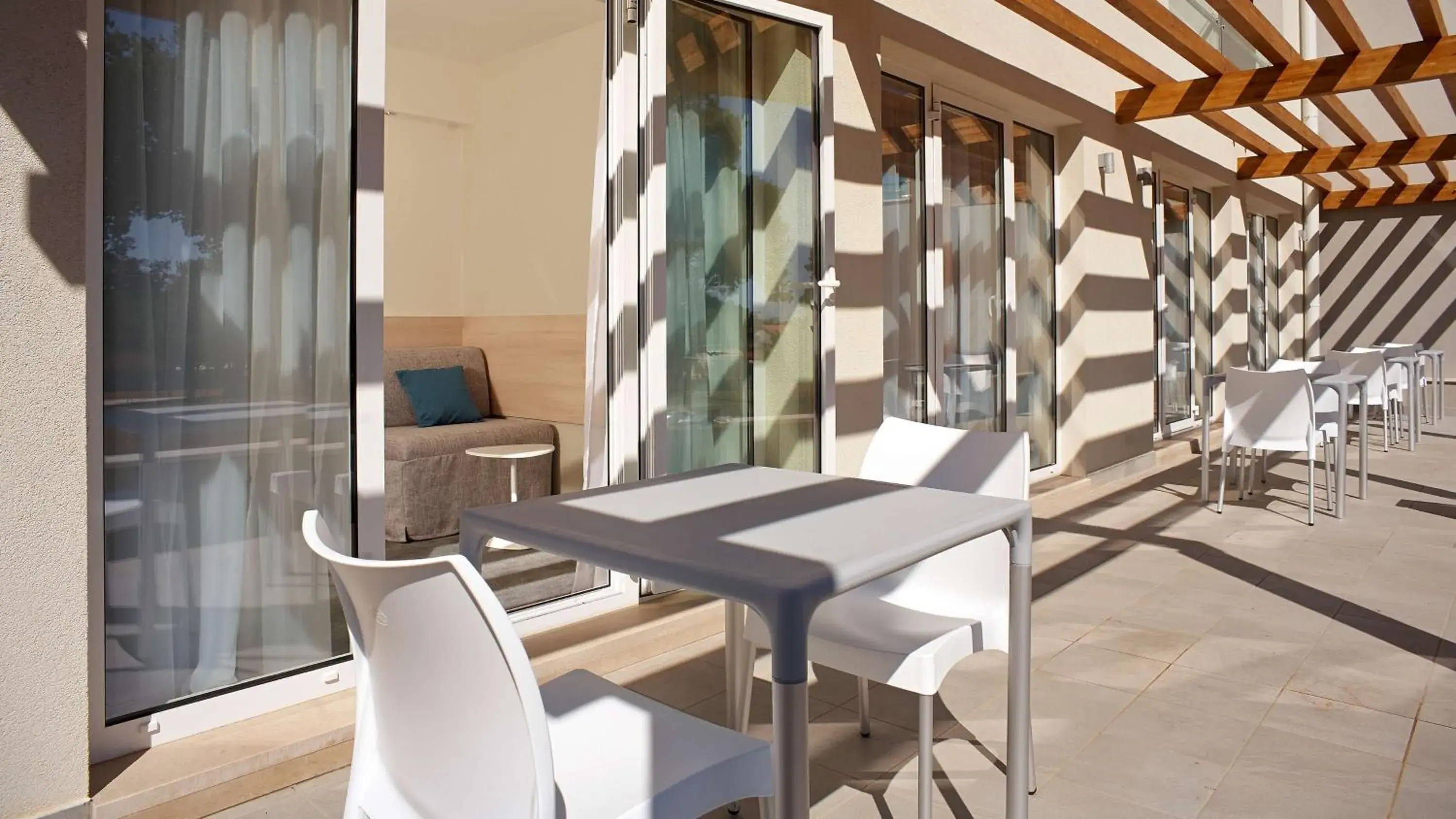 Family Room with Terrace in Park Plaza Belvedere Medulin Family Room with Terrace in Park Plaza Belvedere Medulin