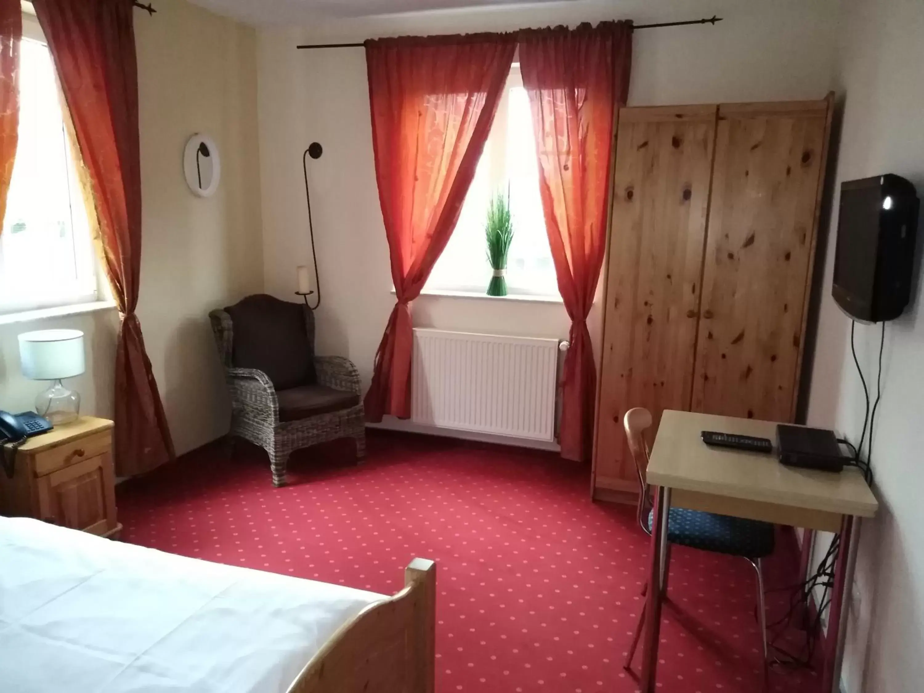 Standard Single Room - single occupancy in Hotel Rosengarten Standard Single Room - single occupancy in Hotel Rosengarten