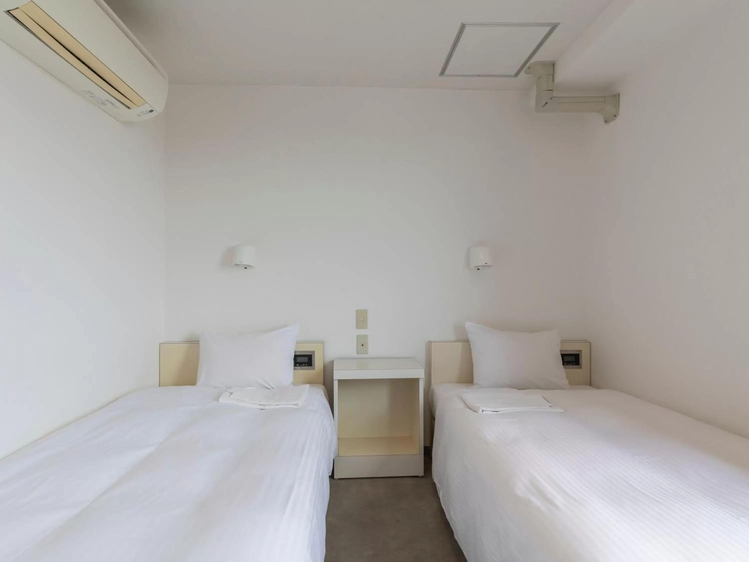 Twin Room - single occupancy - Smoking in Tabist Hotel Yuan Akashi Twin Room - single occupancy - Smoking in Tabist Hotel Yuan Akashi