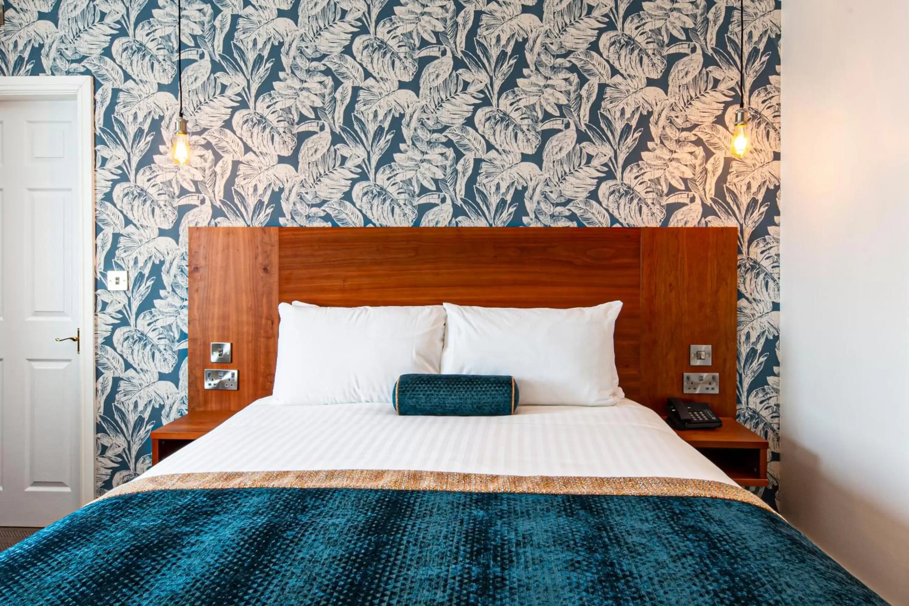 Double Room with Coastal View in The Beaches Hotel and Spa Double Room with Coastal View in The Beaches Hotel and Spa