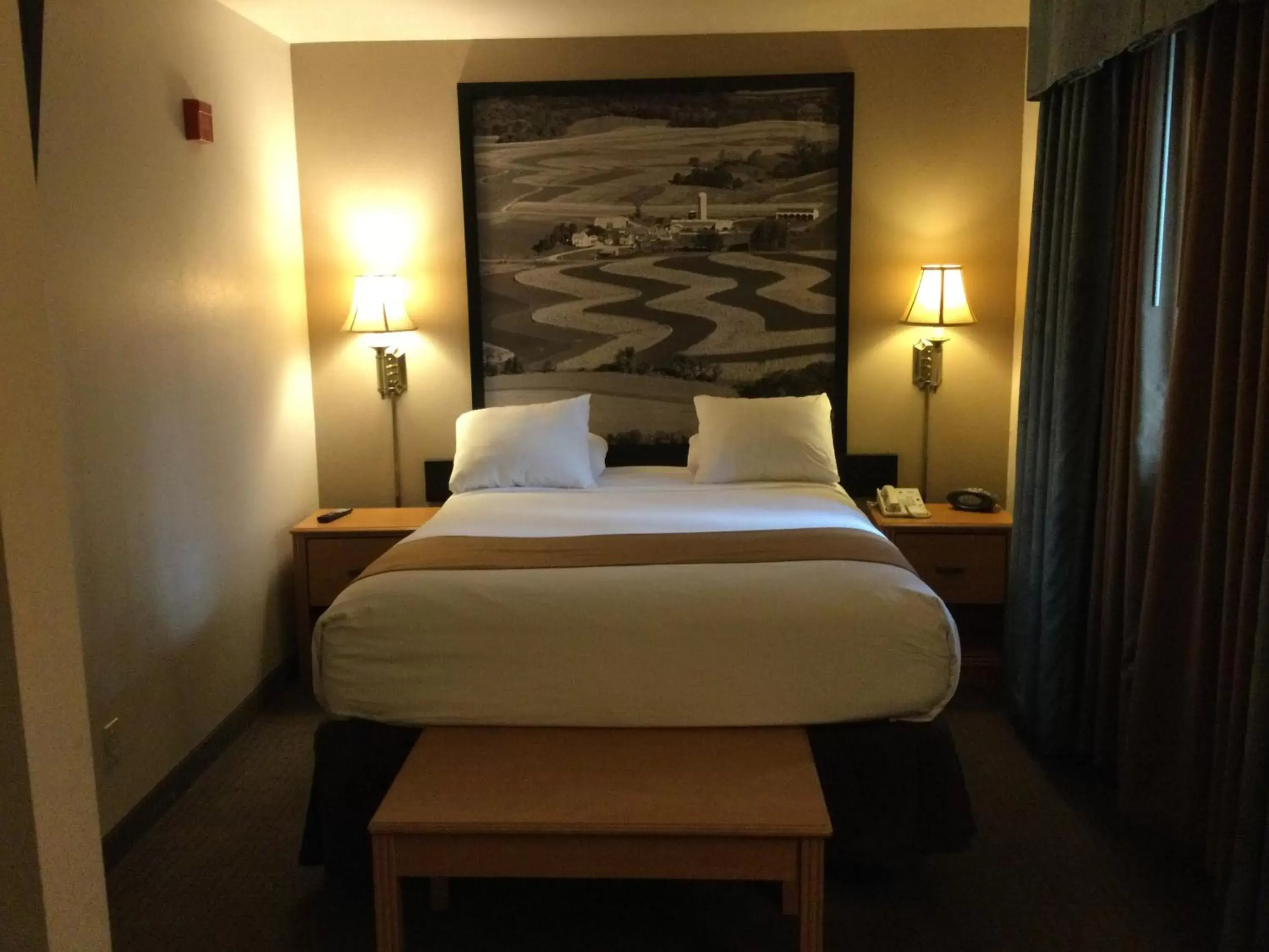 Queen Suite - Non-Smoking in Super 8 by Wyndham Monroe WI Queen Suite - Non-Smoking in Super 8 by Wyndham Monroe WI