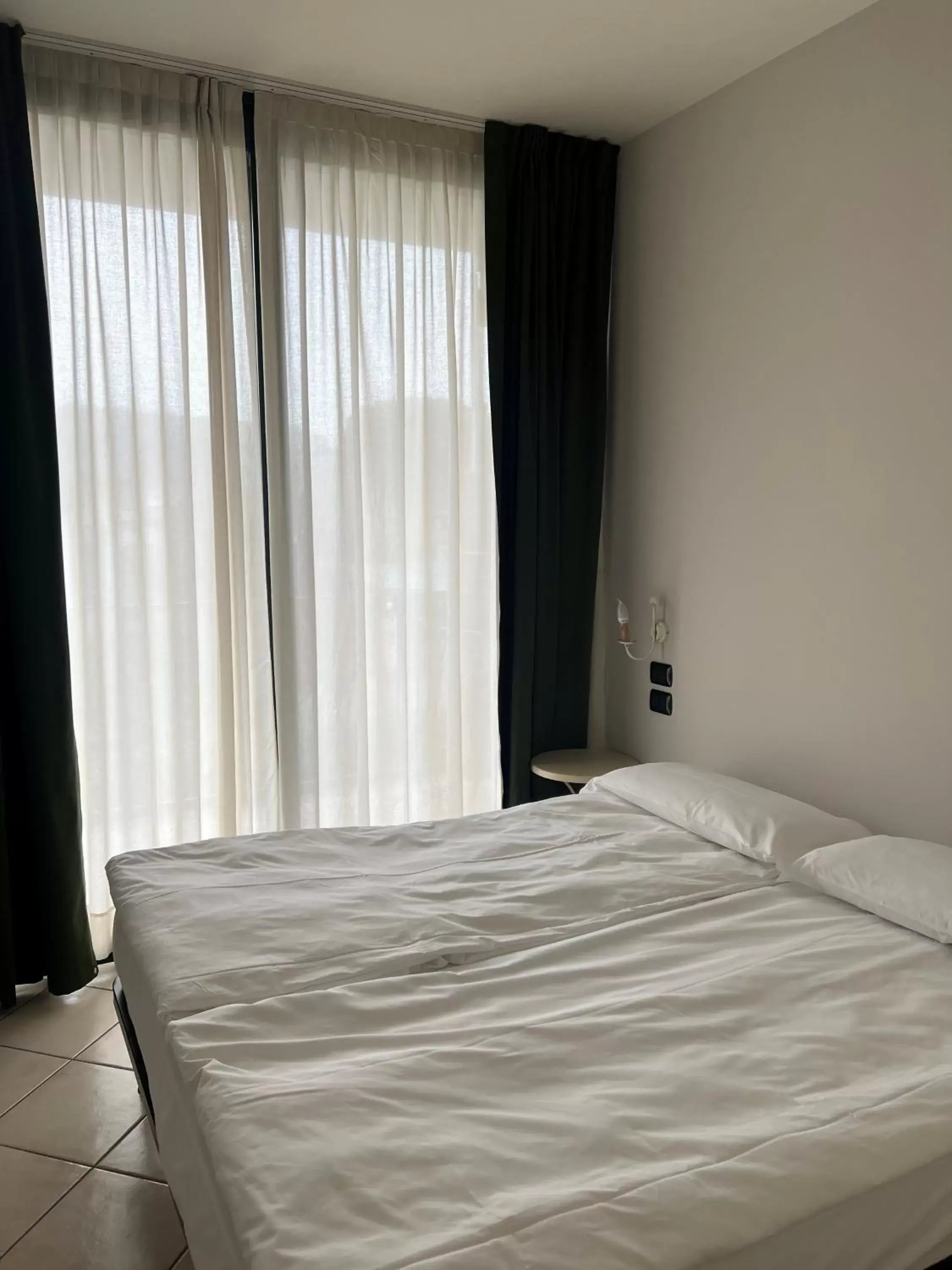 Standard Two-Bedroom Suite with Terrace in Le Terrazze sul Lago Hotel & Residence Standard Two-Bedroom Suite with Terrace in Le Terrazze sul Lago Hotel & Residence