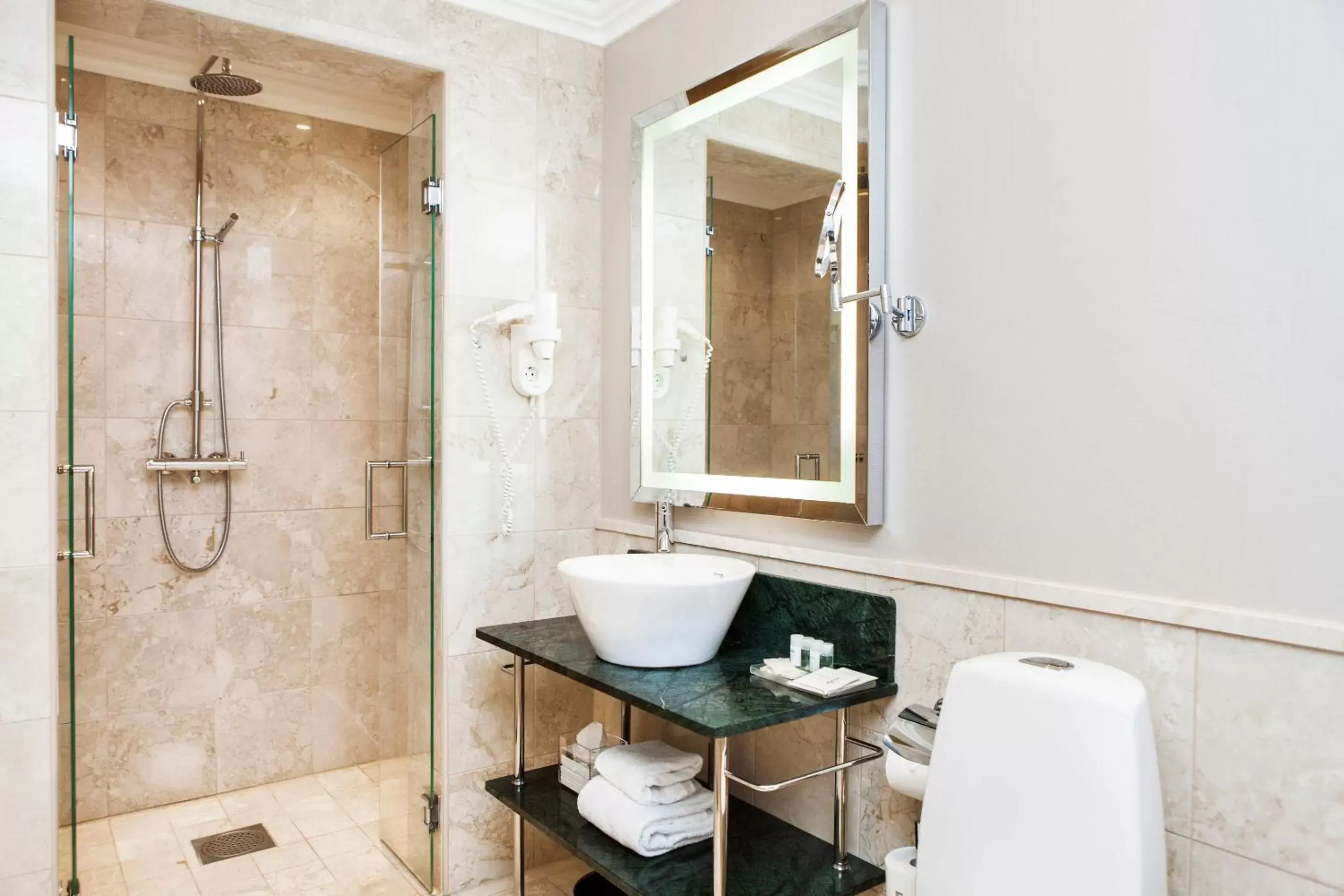 Junior Suite in Elite Plaza Hotel Malmö Junior Suite in Elite Plaza Hotel Malmö