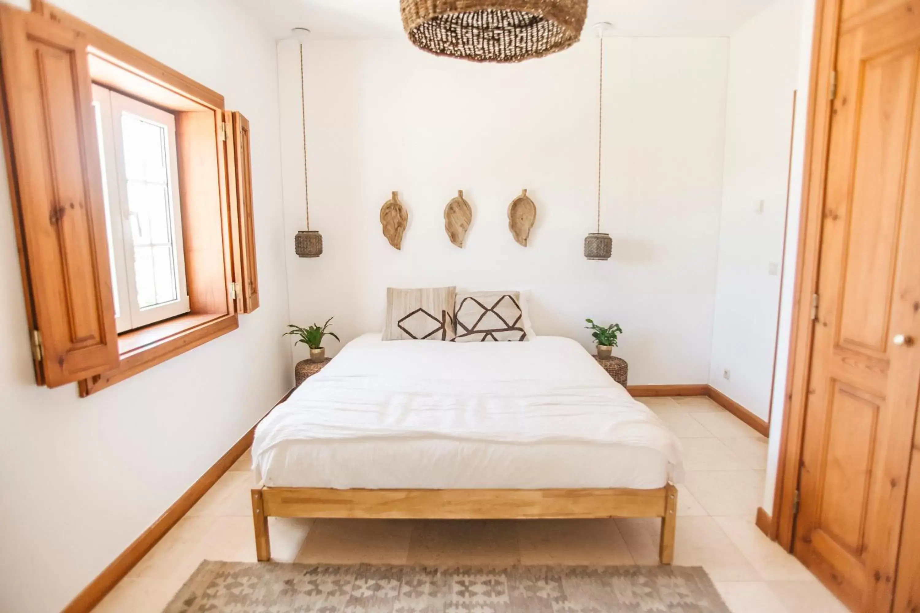 Double Room with Private Bathroom in Dreamsea Surf Guest House Double Room with Private Bathroom in Dreamsea Surf Guest House