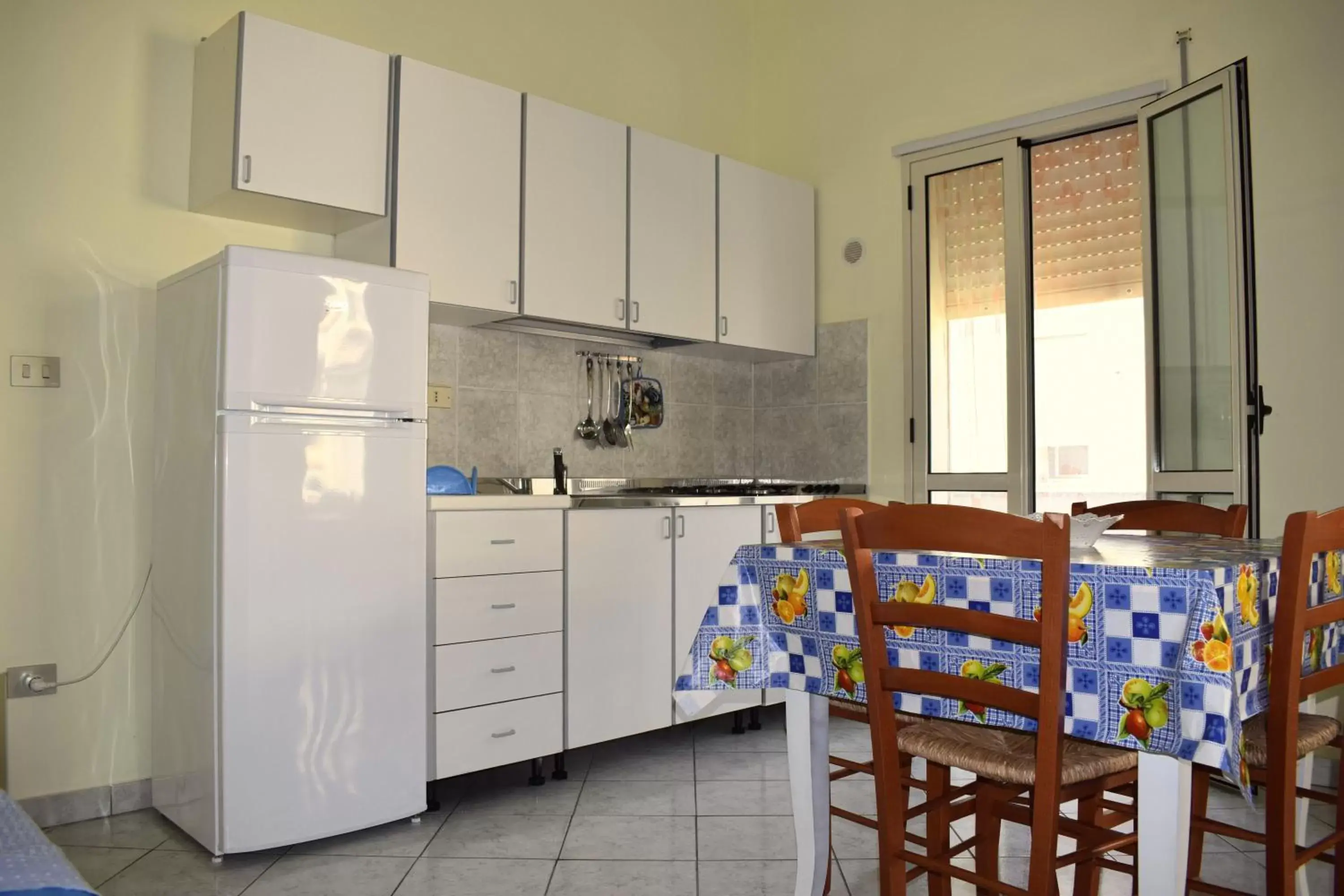 One-Bedroom Apartment in Residence Santa Barbara One-Bedroom Apartment in Residence Santa Barbara