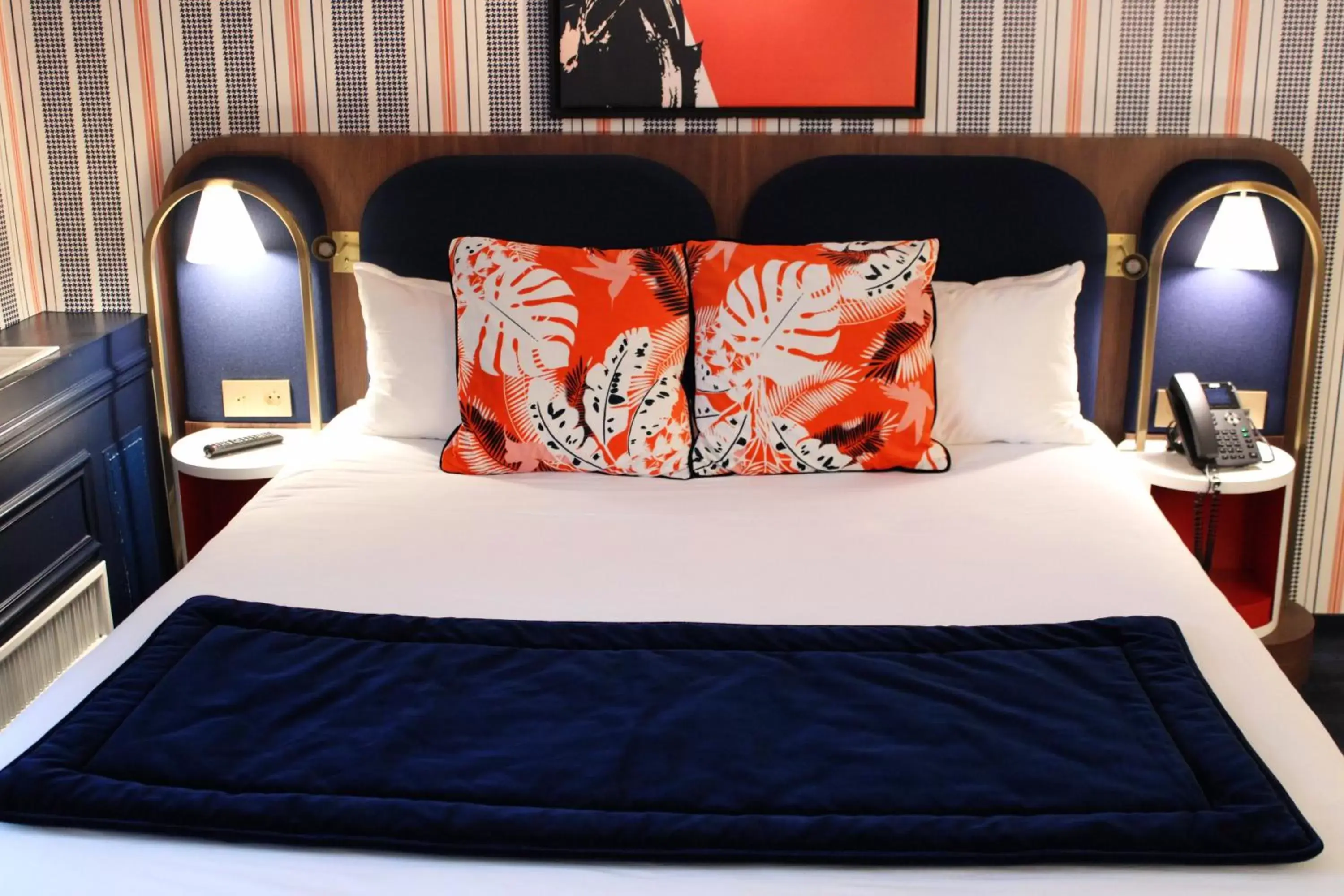 Hôtel du Cheval Blanc - Paris Marne La Vallée Hôtel du Cheval Blanc - Paris Marne La Vallée