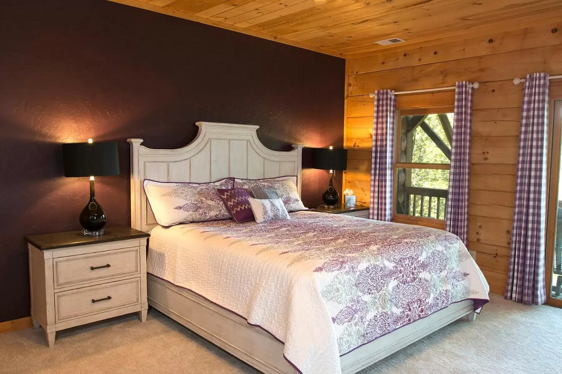 King Room with Balcony in Lazy Bear Lodge King Room with Balcony in Lazy Bear Lodge