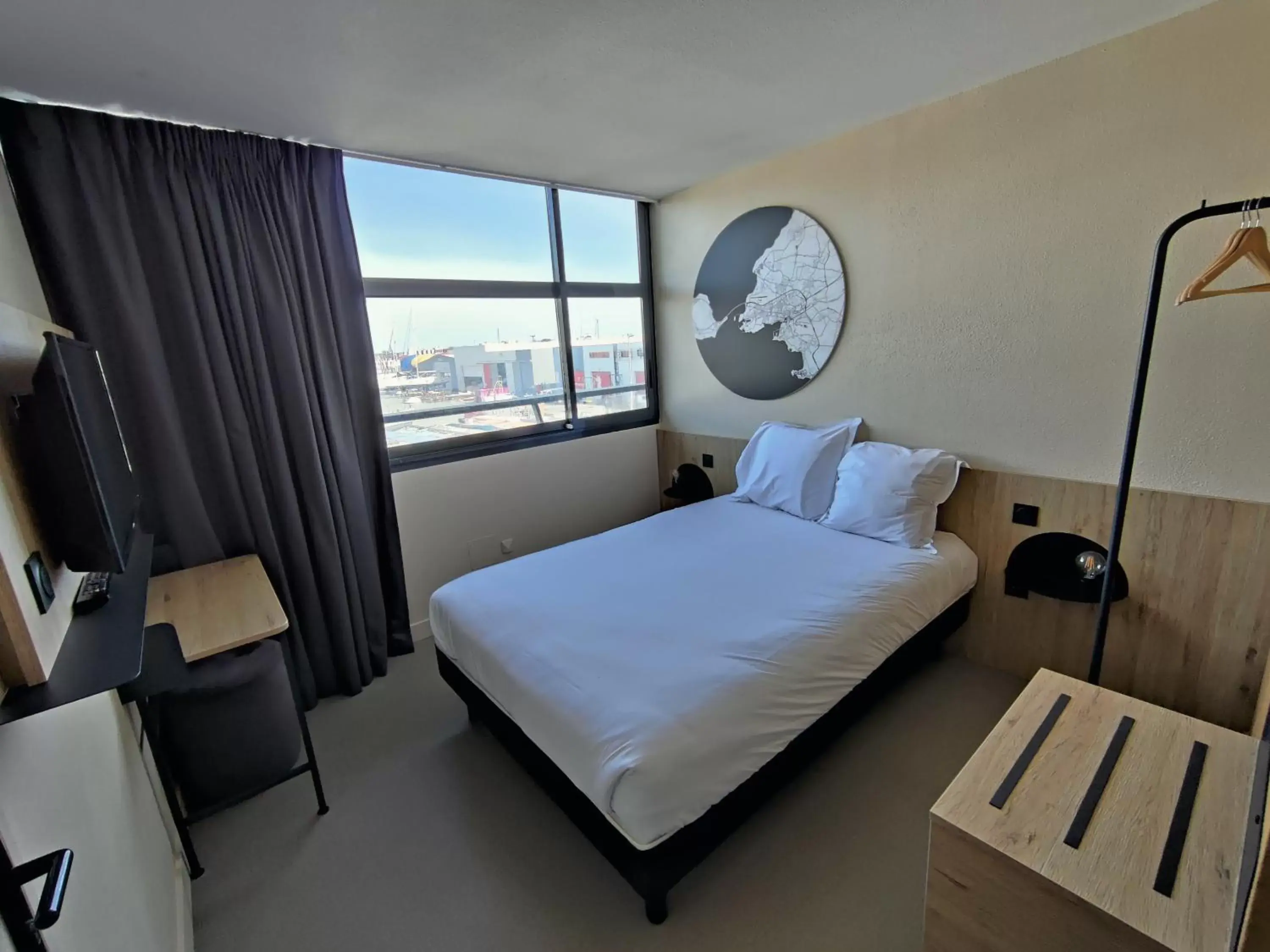 B&B HOTEL La Rochelle Centre Les Minimes B&B HOTEL La Rochelle Centre Les Minimes