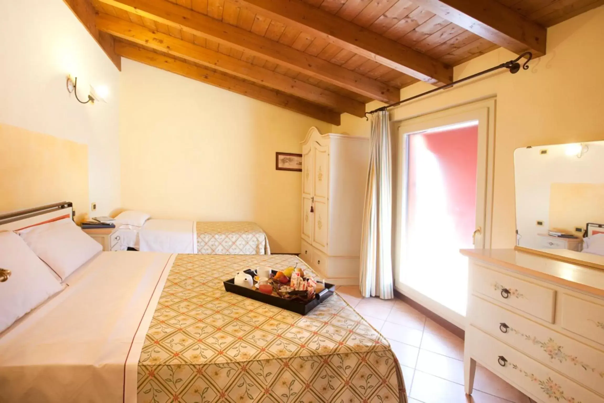 One-Bedroom Apartment in Luna Residence Hotel One-Bedroom Apartment in Luna Residence Hotel