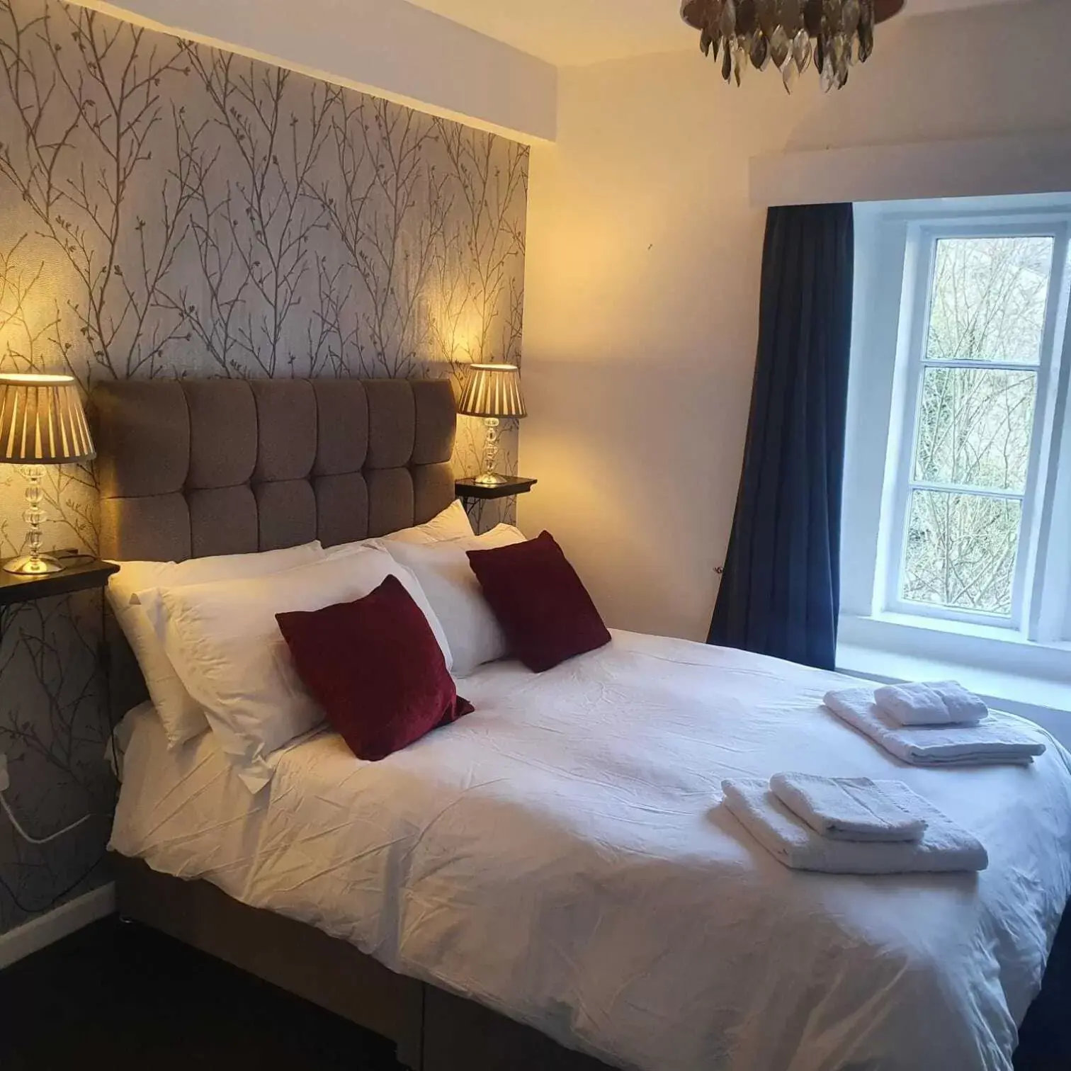 Quadruple Room with Shower in The Kings Head Quadruple Room with Shower in The Kings Head