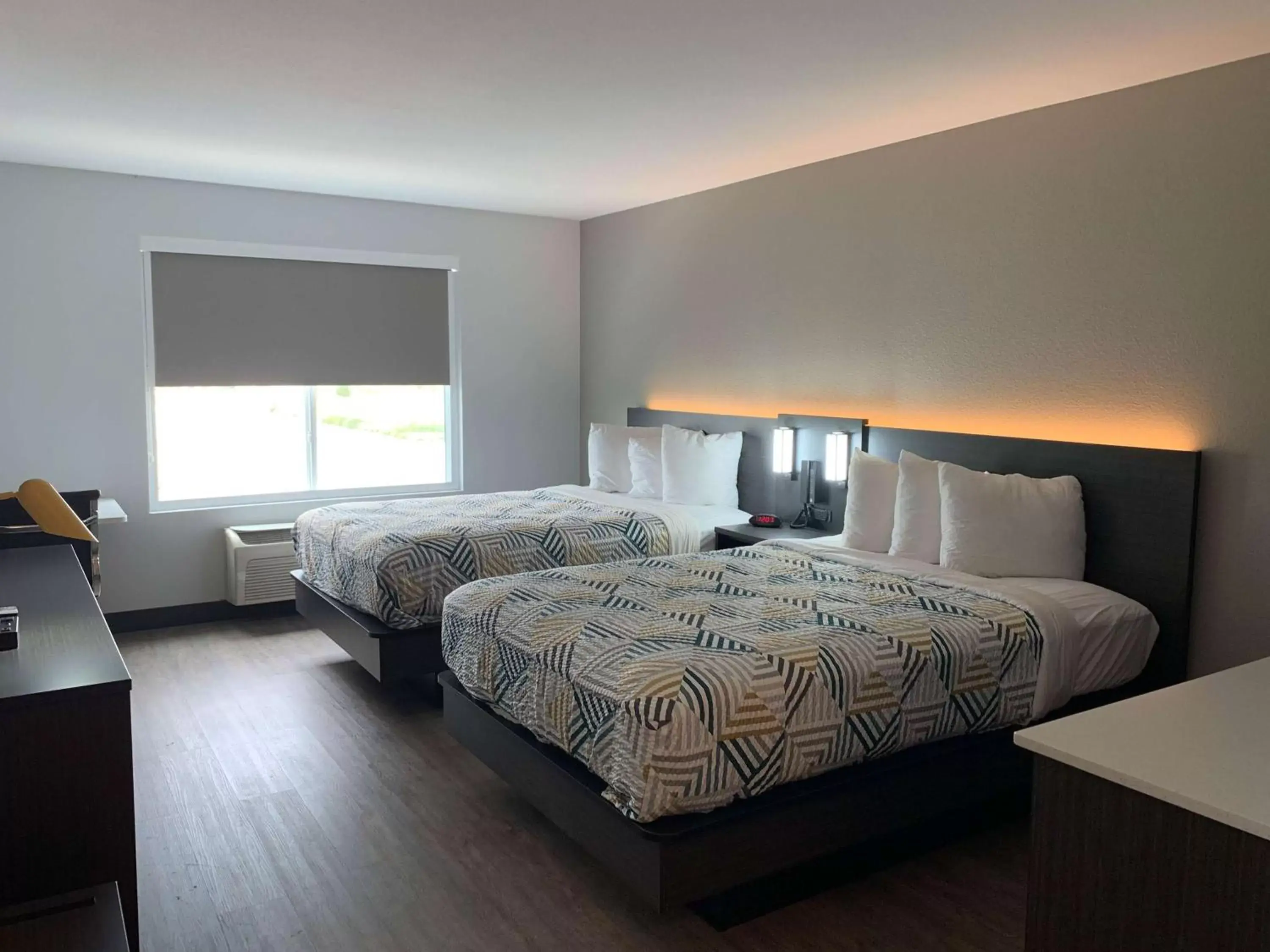 Deluxe Queen Suite - single occupancy in Studio 6 Hobbs NM Event Center Deluxe Queen Suite - single occupancy in Studio 6 Hobbs NM Event Center