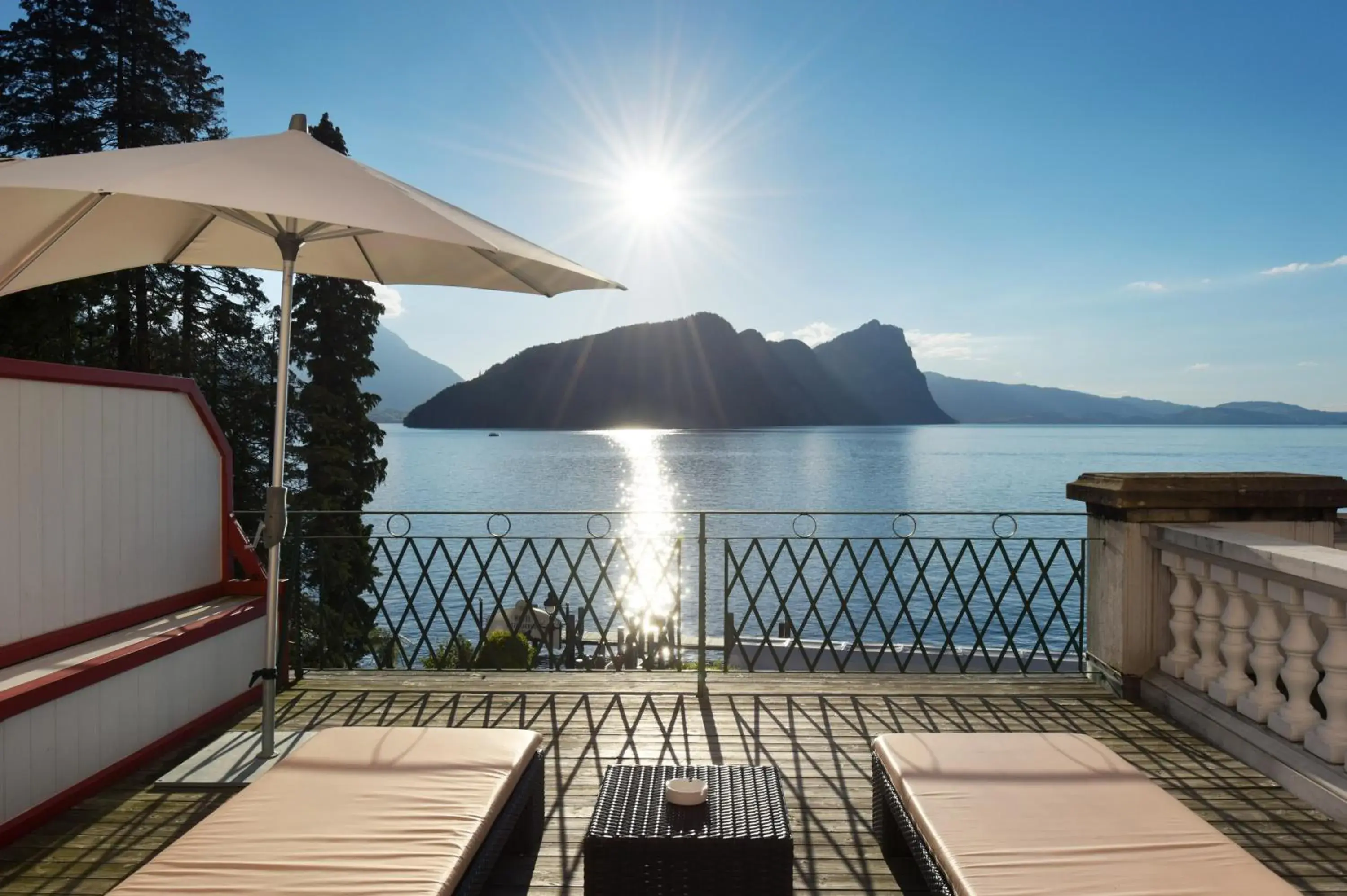 Deluxe Double or Twin Room with Balcony in Hotel Vitznauerhof - Lifestyle Hideaway at Lake Lucerne Deluxe Double or Twin Room with Balcony in Hotel Vitznauerhof - Lifestyle Hideaway at Lake Lucerne