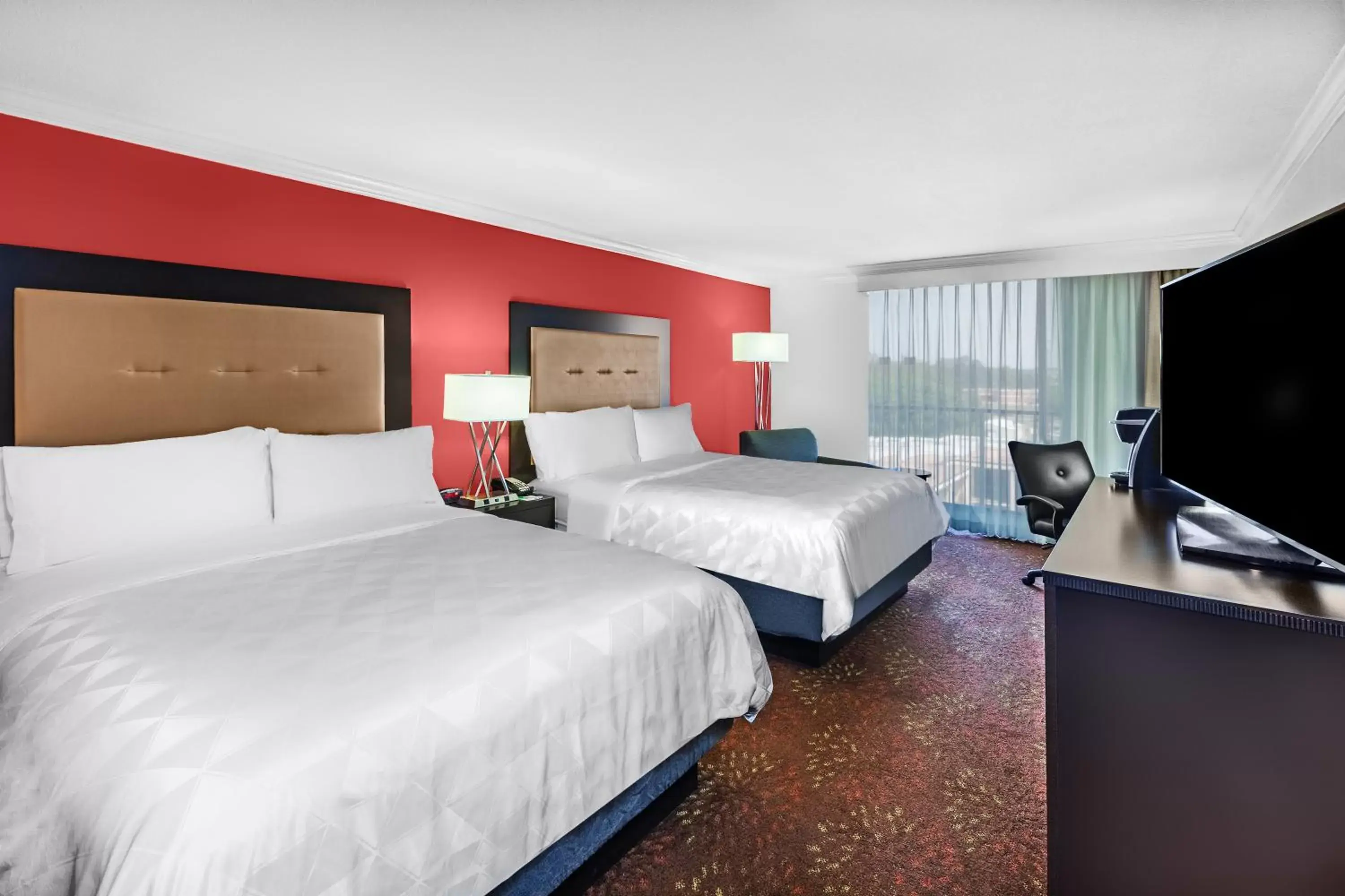 Double Room with Two Double Beds - Pool View - Non-Smoking in Holiday Inn Tyler - Conference Center by IHG Double Room with Two Double Beds - Pool View - Non-Smoking in Holiday Inn Tyler - Conference Center by IHG