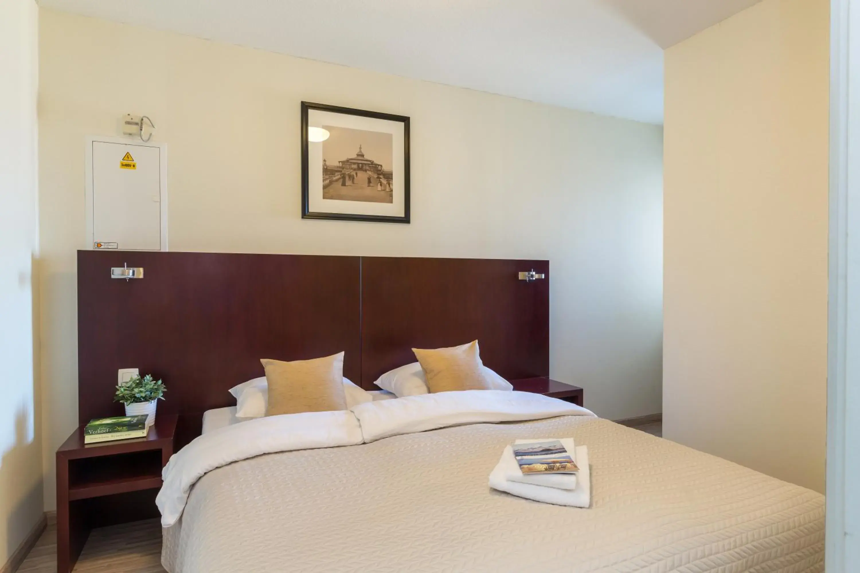 Quadruple Studio Sun in Aparthotel Blankenberge Quadruple Studio Sun in Aparthotel Blankenberge