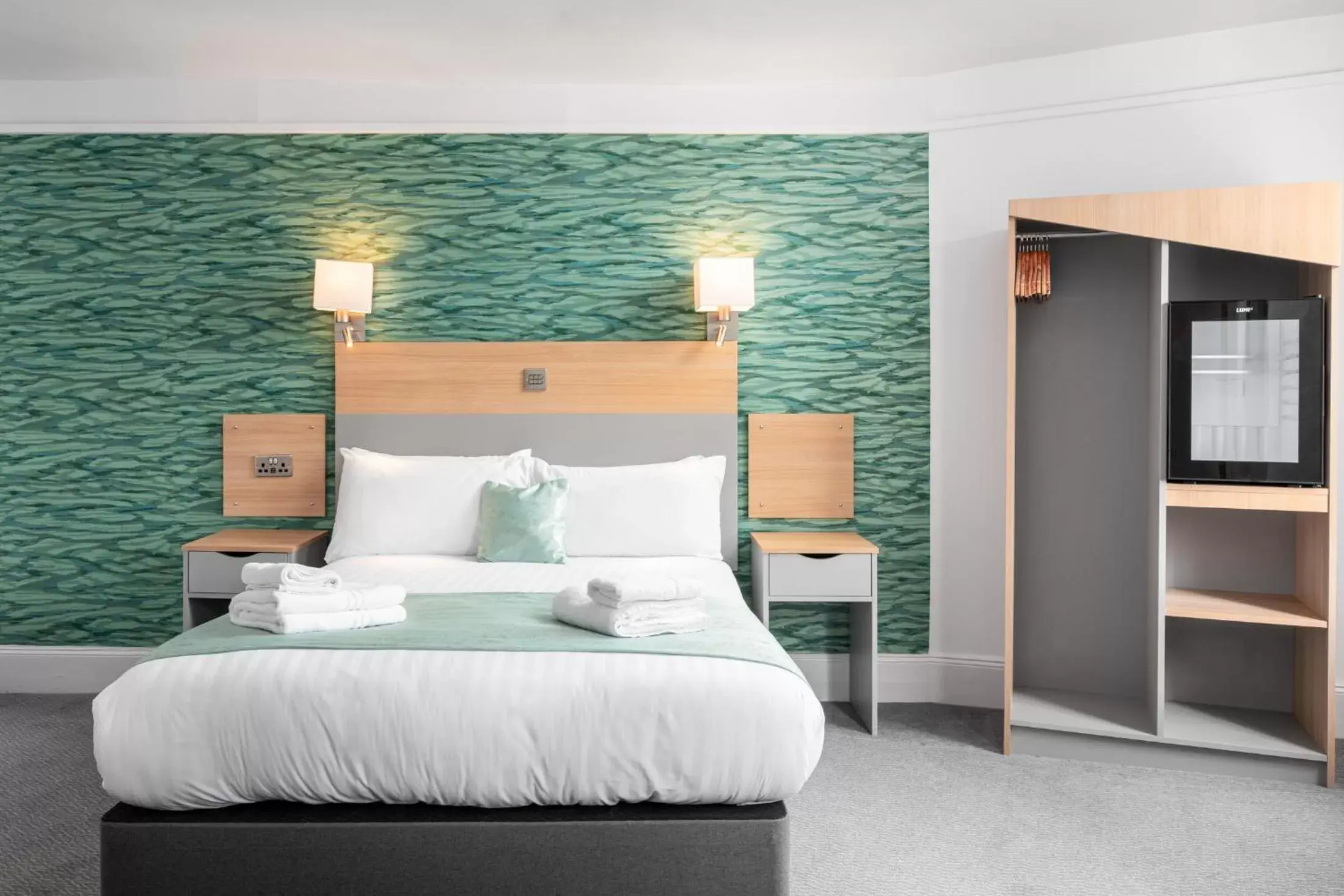 Superior Double Room in Caledonian Hotel 'A Bespoke Hotel’ Superior Double Room in Caledonian Hotel 'A Bespoke Hotel’