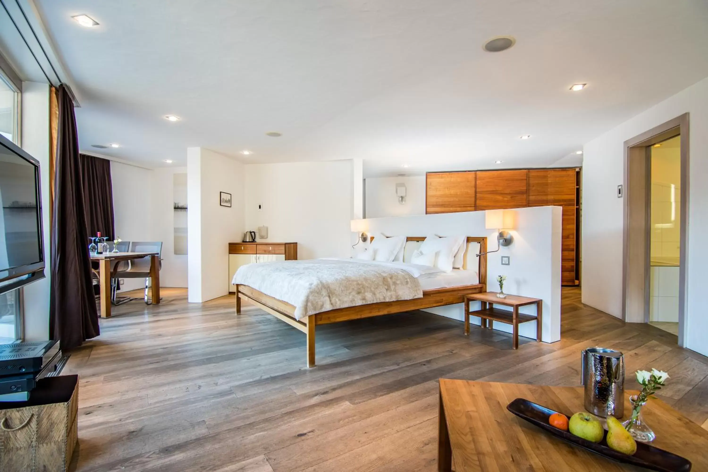 Studio - Disability Access in Waldhotel Fletschhorn Saas-Fee Studio - Disability Access in Waldhotel Fletschhorn Saas-Fee