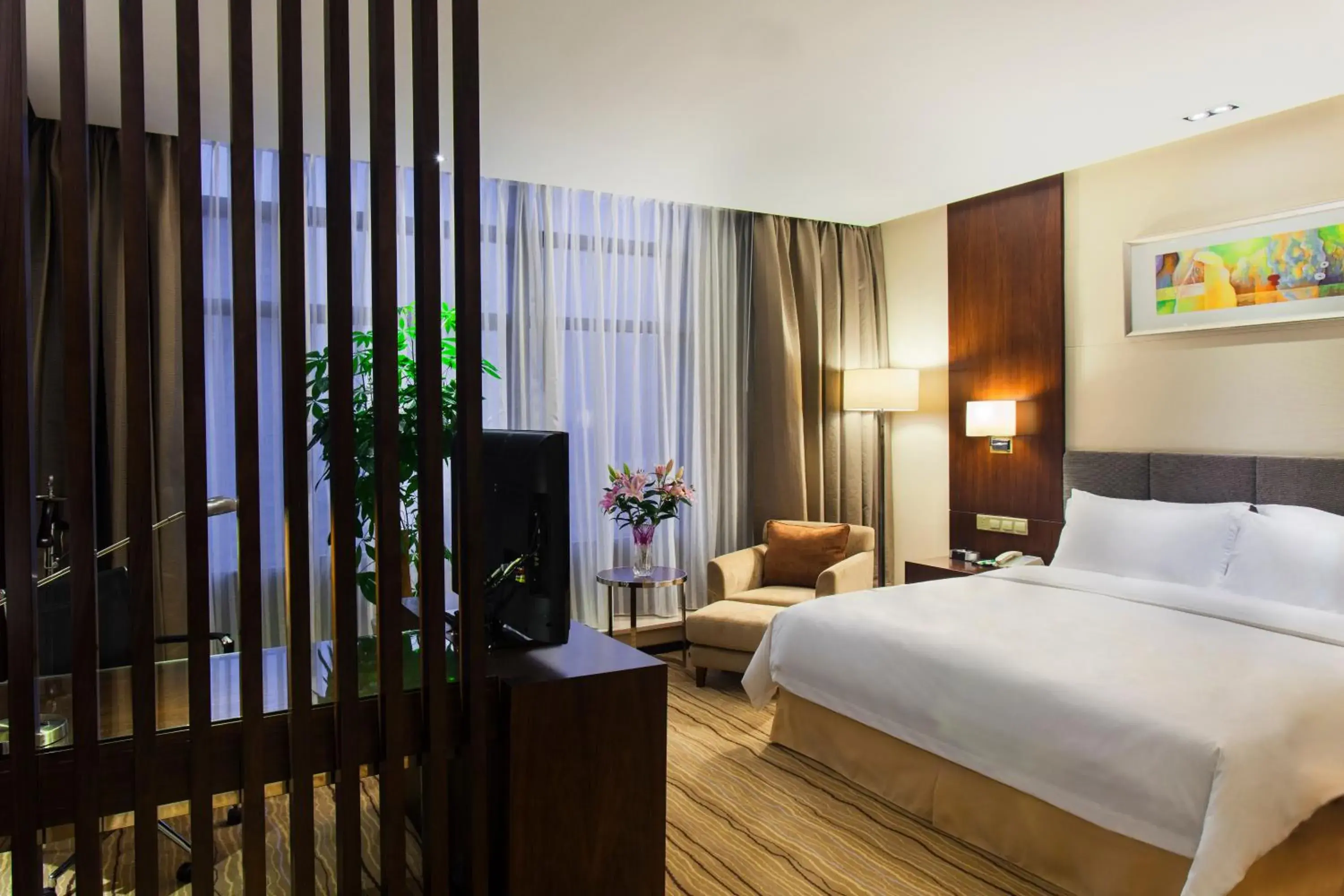 Premium King Room - Lounge Access in Holiday Inn Taicang City Centre by IHG Premium King Room - Lounge Access in Holiday Inn Taicang City Centre by IHG