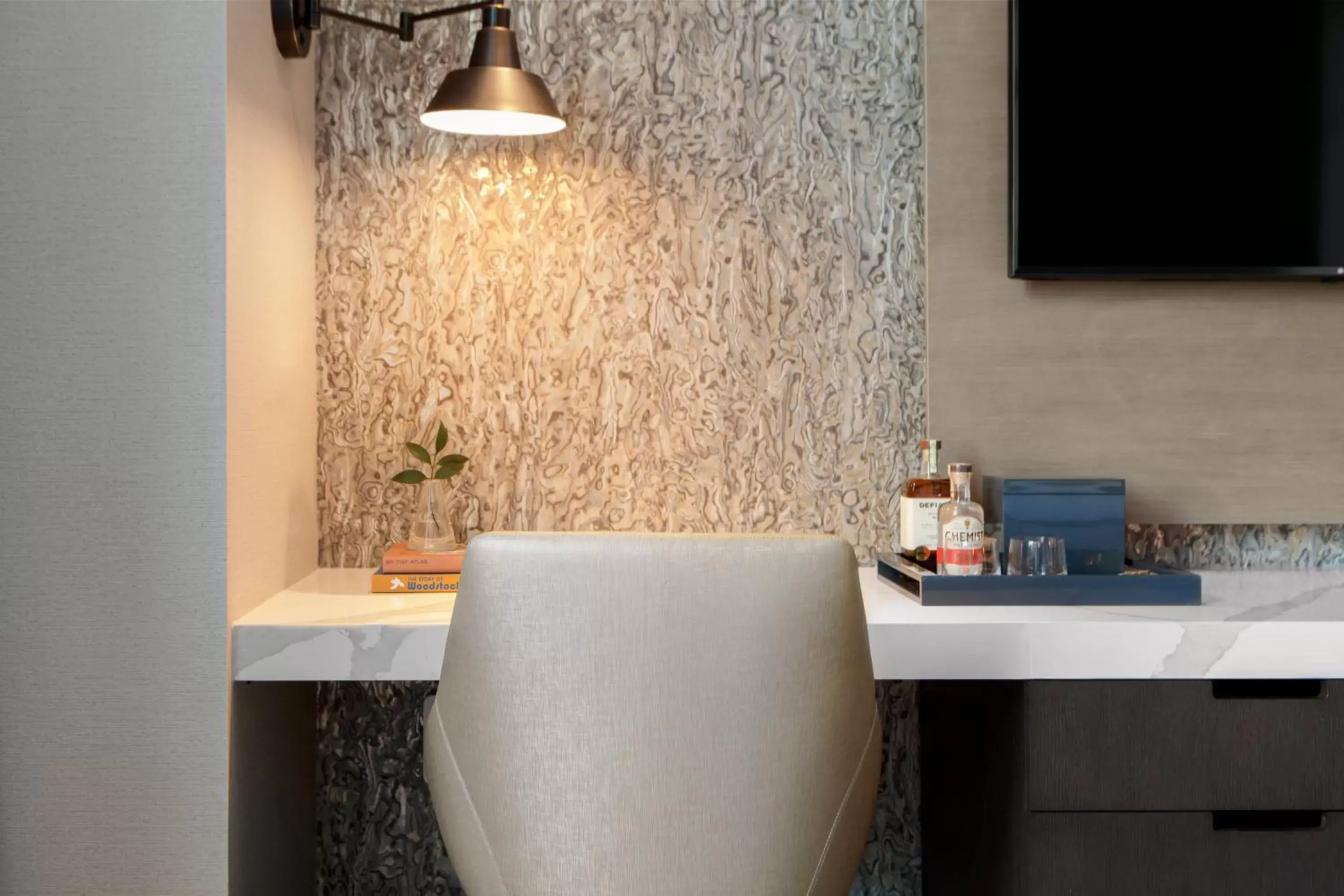 King Room with City View in Kimpton Hotel Arras by IHG King Room with City View in Kimpton Hotel Arras by IHG