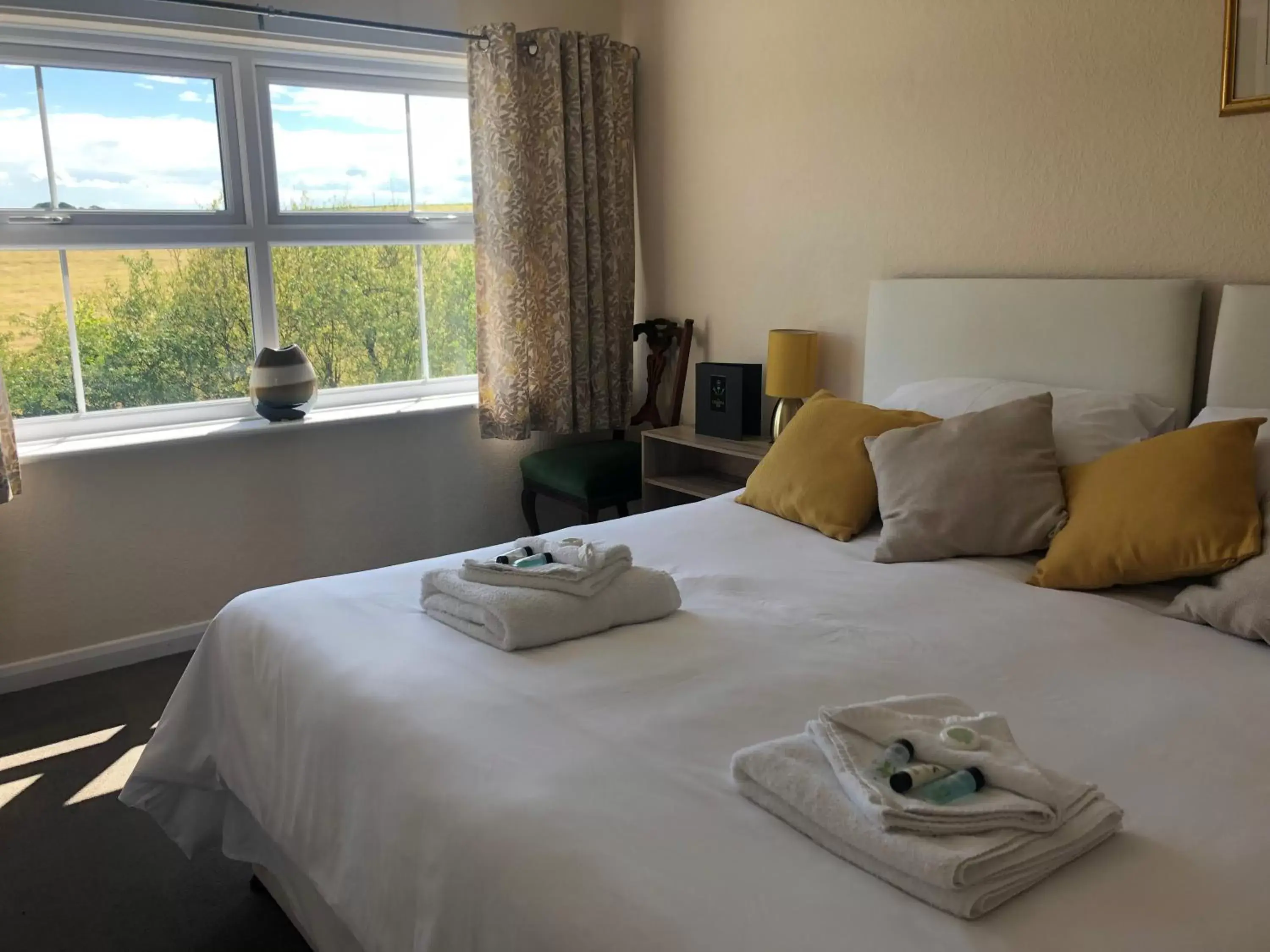 Double or Twin Room in The Crossings Double or Twin Room in The Crossings