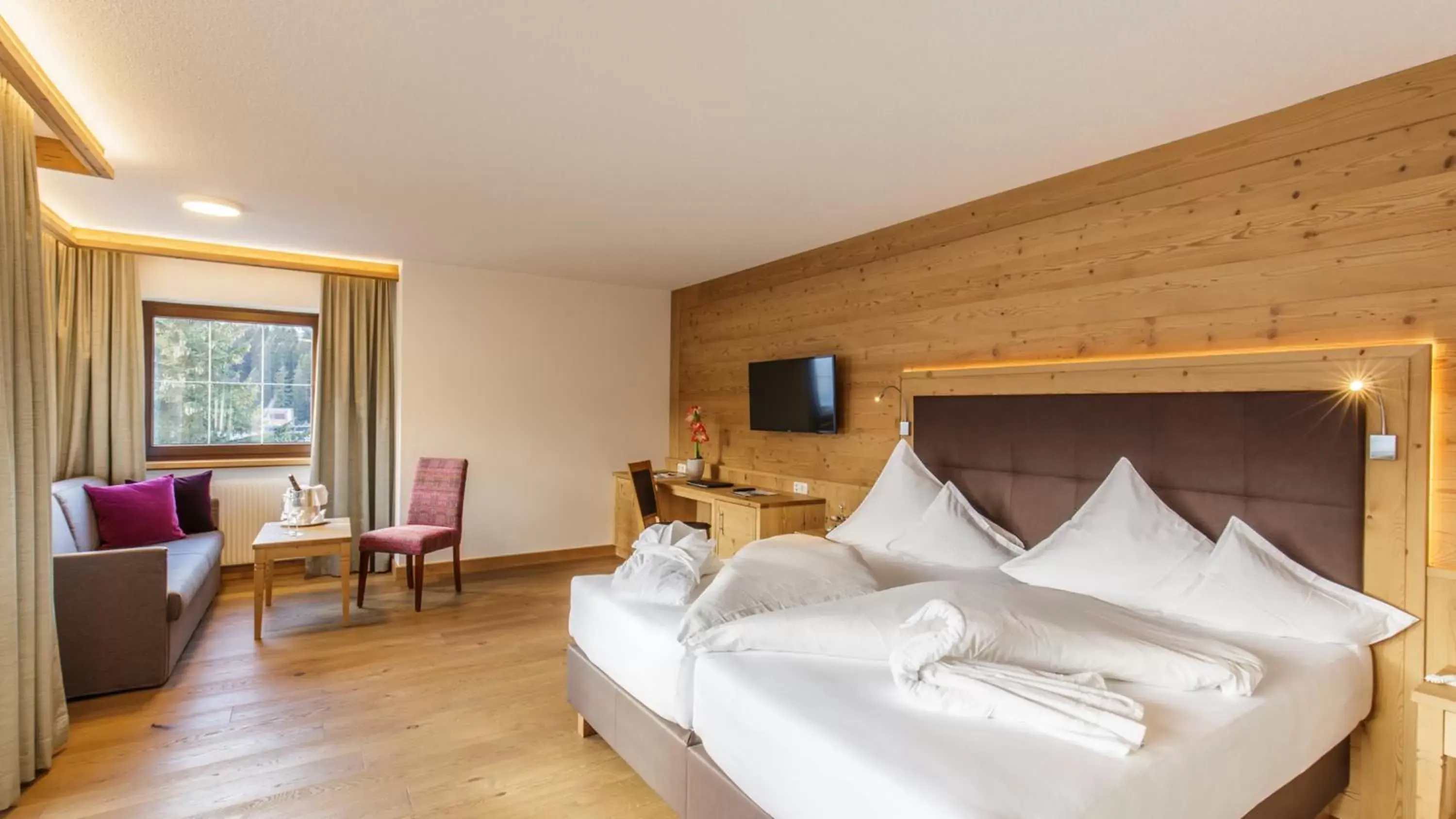 Junior Suite with Balcony in Hotel Plattenhof Junior Suite with Balcony in Hotel Plattenhof