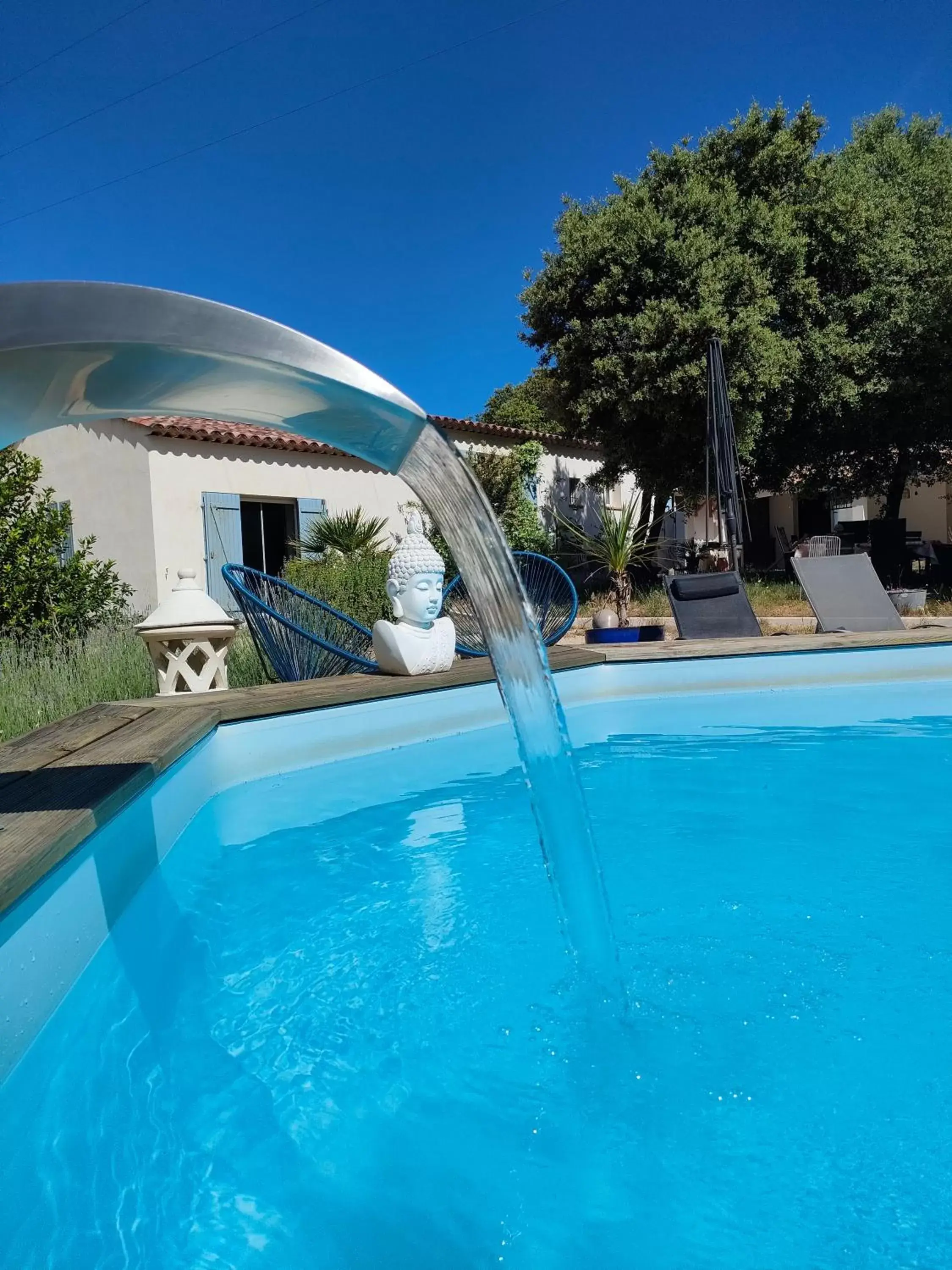 Swimming Pool in OFILDLEAU Swimming Pool in OFILDLEAU