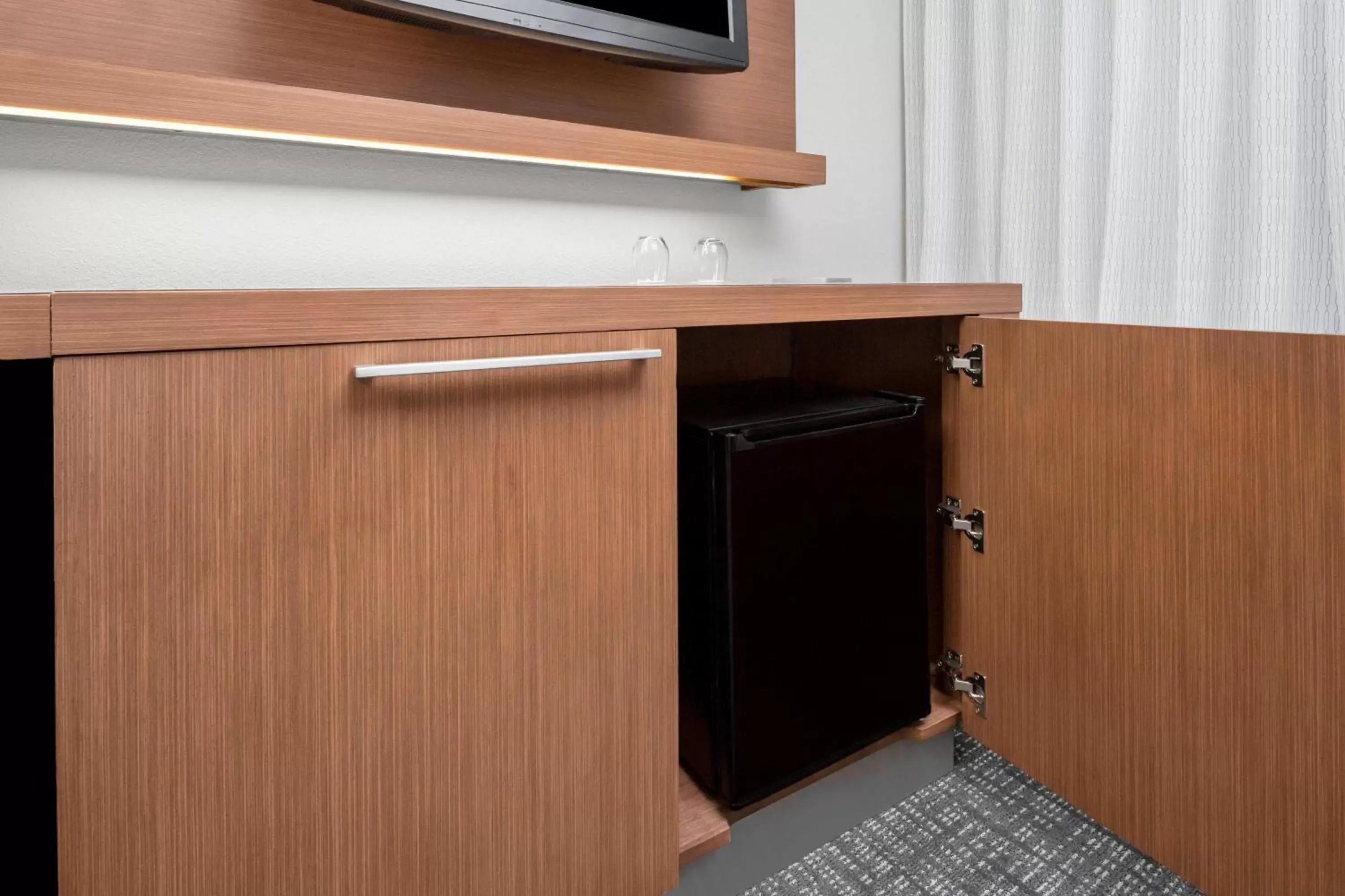 One Bedroom King Suite with Sofa Bed in Courtyard Bowling Green Convention Center One Bedroom King Suite with Sofa Bed in Courtyard Bowling Green Convention Center