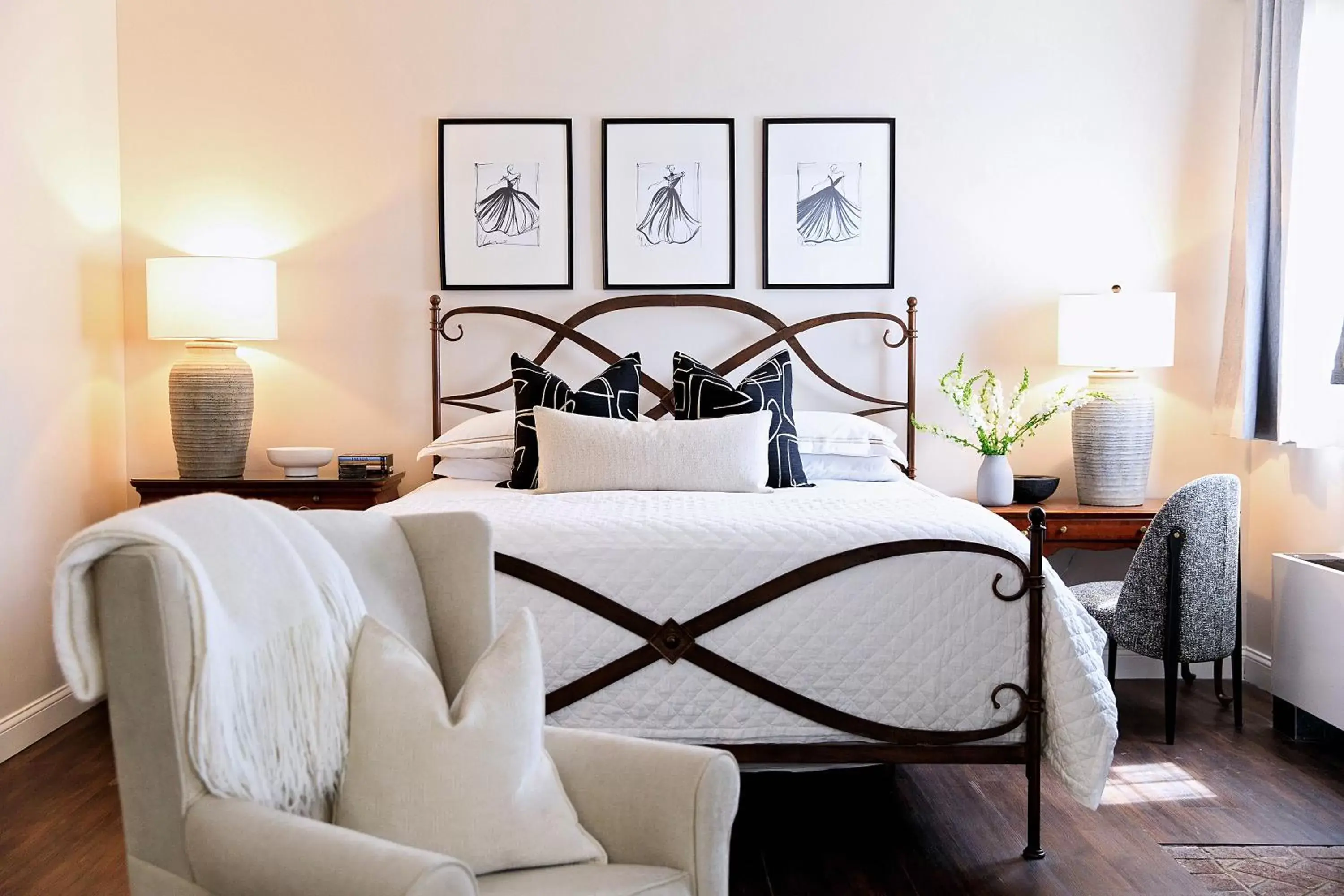 King Room with Spa Bath in Inn of Chagrin King Room with Spa Bath in Inn of Chagrin