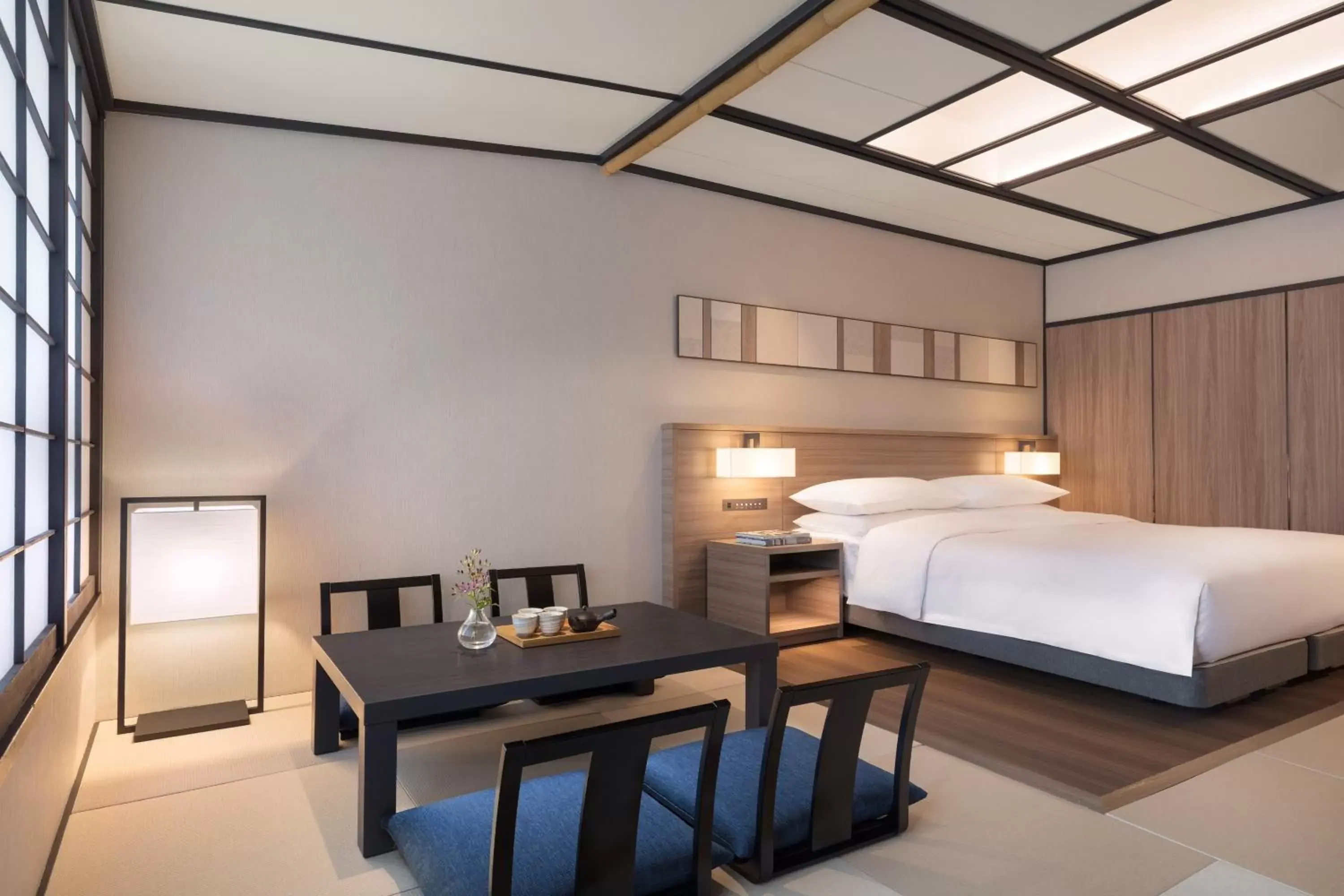 Japanese/Western King, Guest room, 1 King, Garden view in Izu Marriott Hotel Shuzenji Japanese/Western King, Guest room, 1 King, Garden view in Izu Marriott Hotel Shuzenji