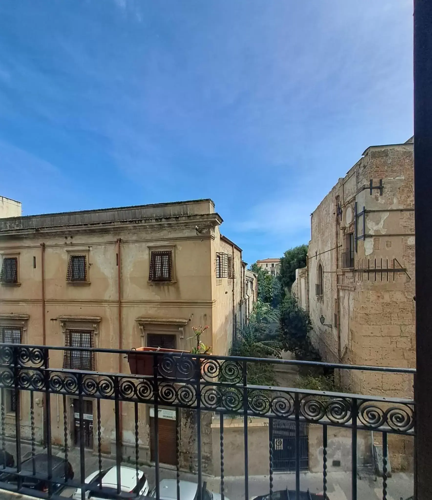 Apartment with Balcony in AUSA suites Apartment with Balcony in AUSA suites